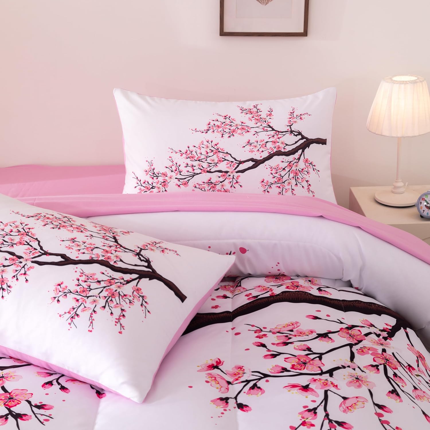 Suncloris Red Cherry Blossom Comforter Set Queen, 5pc Sakura Floral Bedding Set, Includes Lightweight Quilt, 2 Pillowcases, Flat & Fitted Sheet, Microfiber Bedding for Girls Teens (Red (5pcs), Queen)