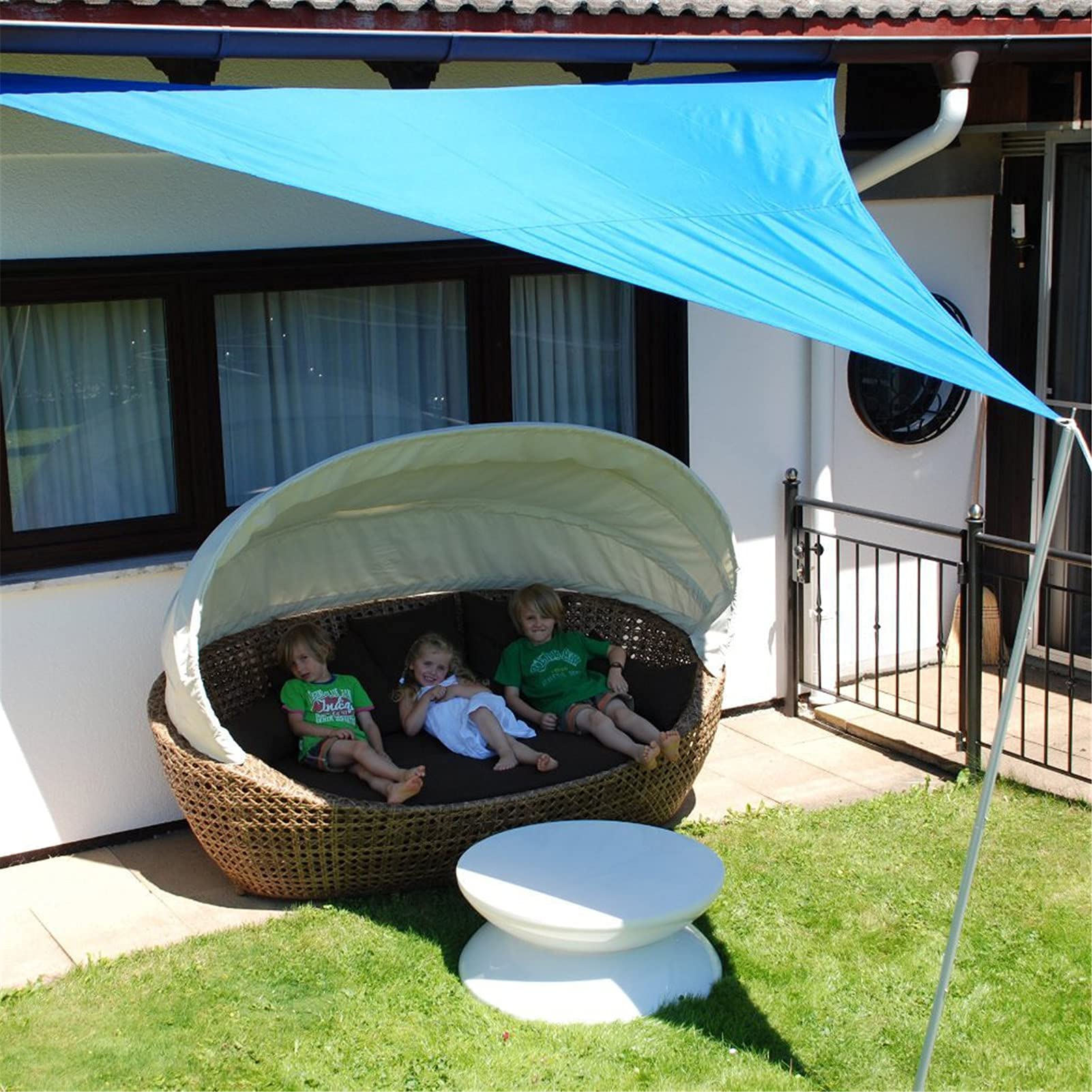 Vela parasole patio, 5X5X5M Sunsn Canopy Triangolare Telo ombreggiante Tessuto impermeabile 90% Protezione UV giardino Campeggio Prato Piscina Auto, Giallo sabbia, Turchese