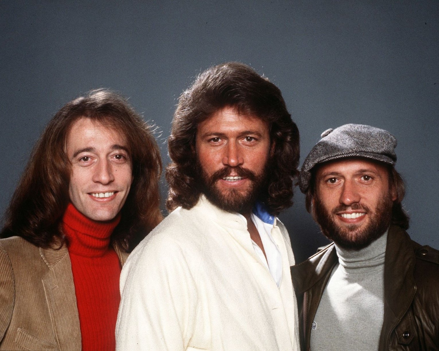 Bee Gees / Barry, Robin, Maurice Gibb 8 x 10 GLOSSY Photo Picture IMAGE #2  : Amazon.co.uk