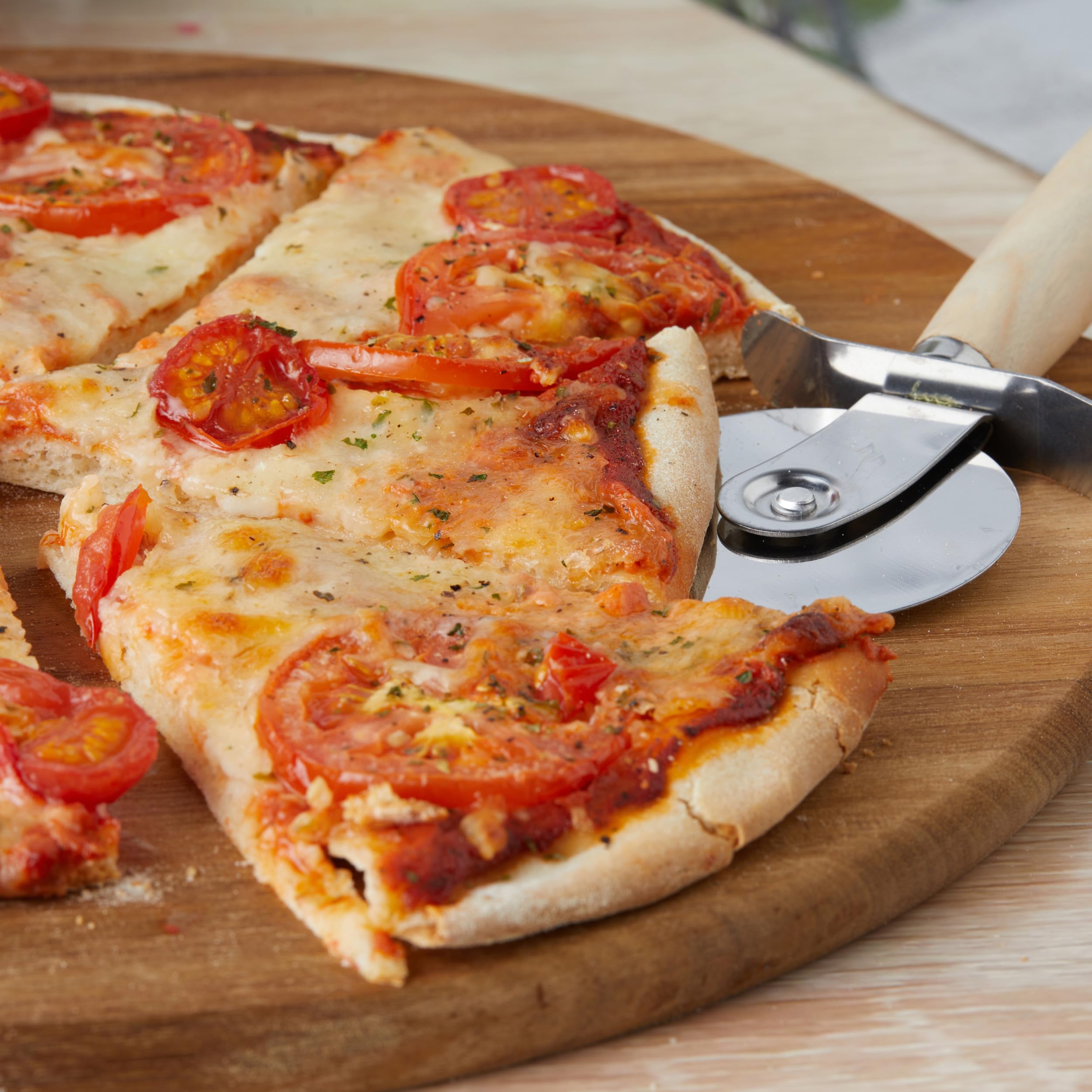 Petra PT5666VDE Horno eléctrico para pizza - interior, 1200 W, 5 niveles de temperatura, precalentamiento rápido, pizzas de 12 pulgadas en 5 minutos, piedra para pizza extraíble, cortador y 2 paletas