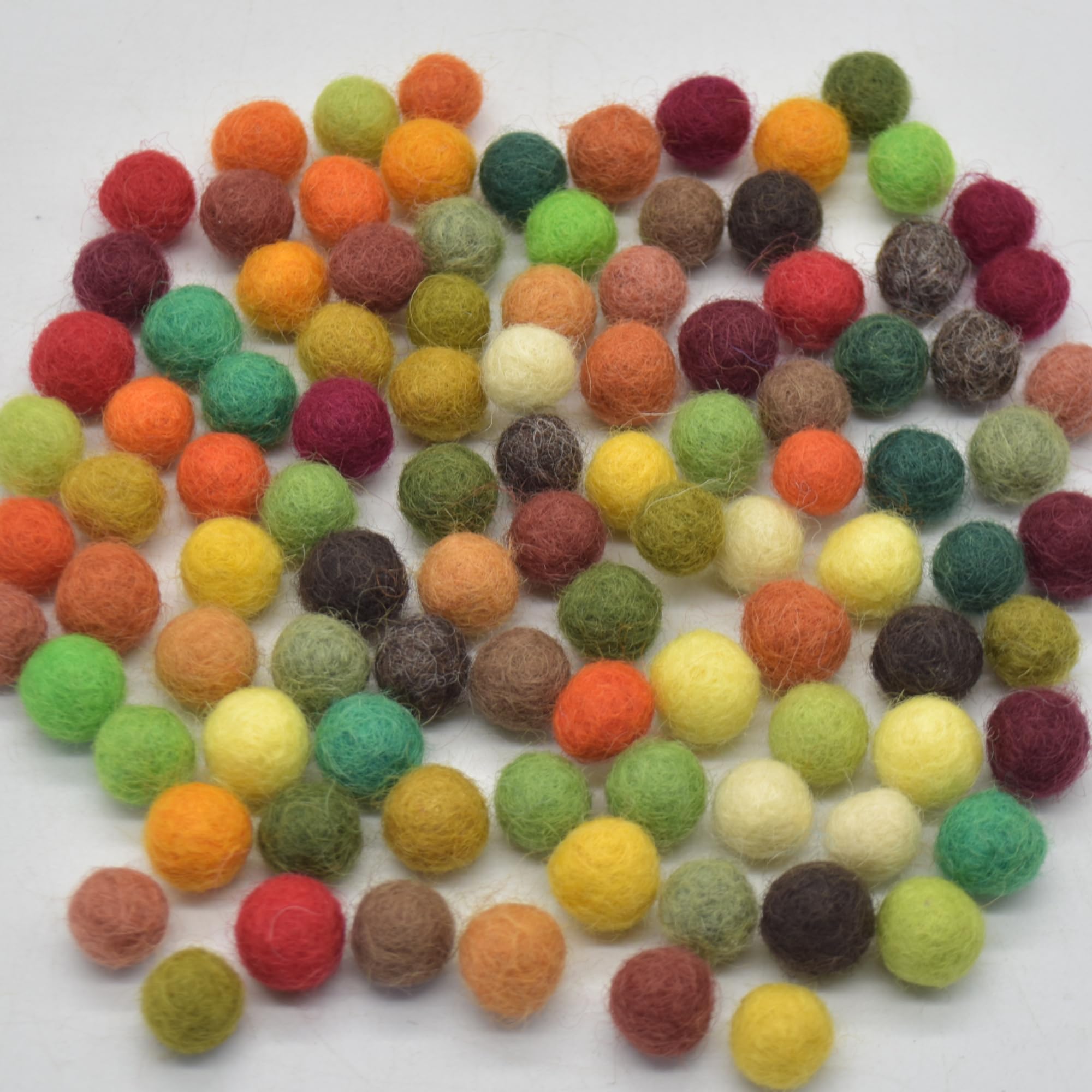 Oriental Direct 100% Wool Felt Balls 1cm - 100 Count - Autumn Woodland