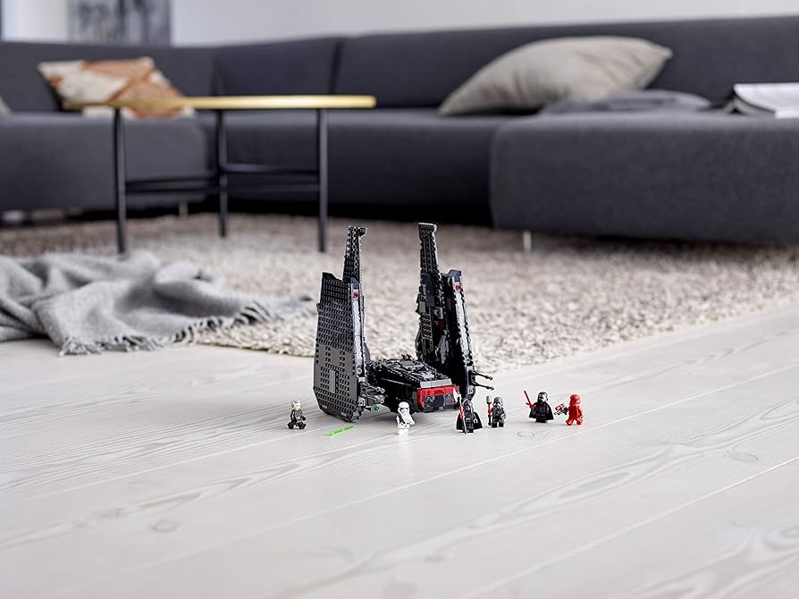 レゴ　75256 Kylo Ren's Shuttle™ 75256 | Star Wars™ | Buy online at the
