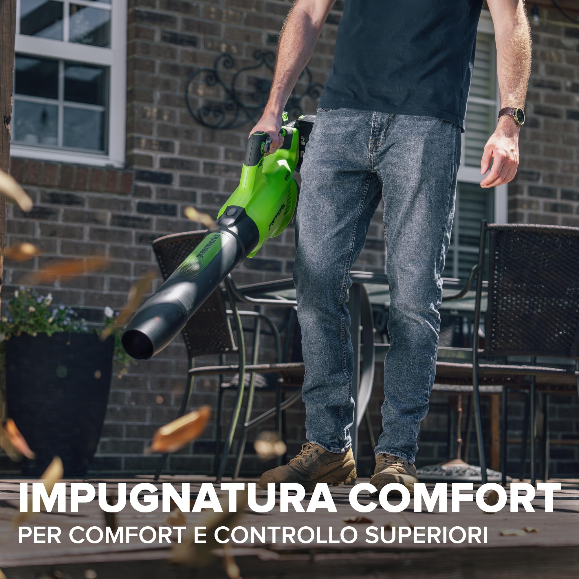 Greenworks 48V(24V x 2) Soffiatore Assiale a Batteria, Velocità Aria 217 Km/h, 16.4m³/min, Potente Tubo Soffiatore Assiale Controllo di Velocità Elettronico Senza Batteria e Caricatore BL48L00-01