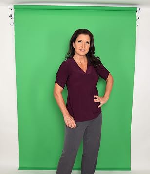 5 x 8 Spring-Powered Rollup Backdrop ChromaKey Green (Kelly) Retractable Background for Before & After Photos, Studios & Creative Use
