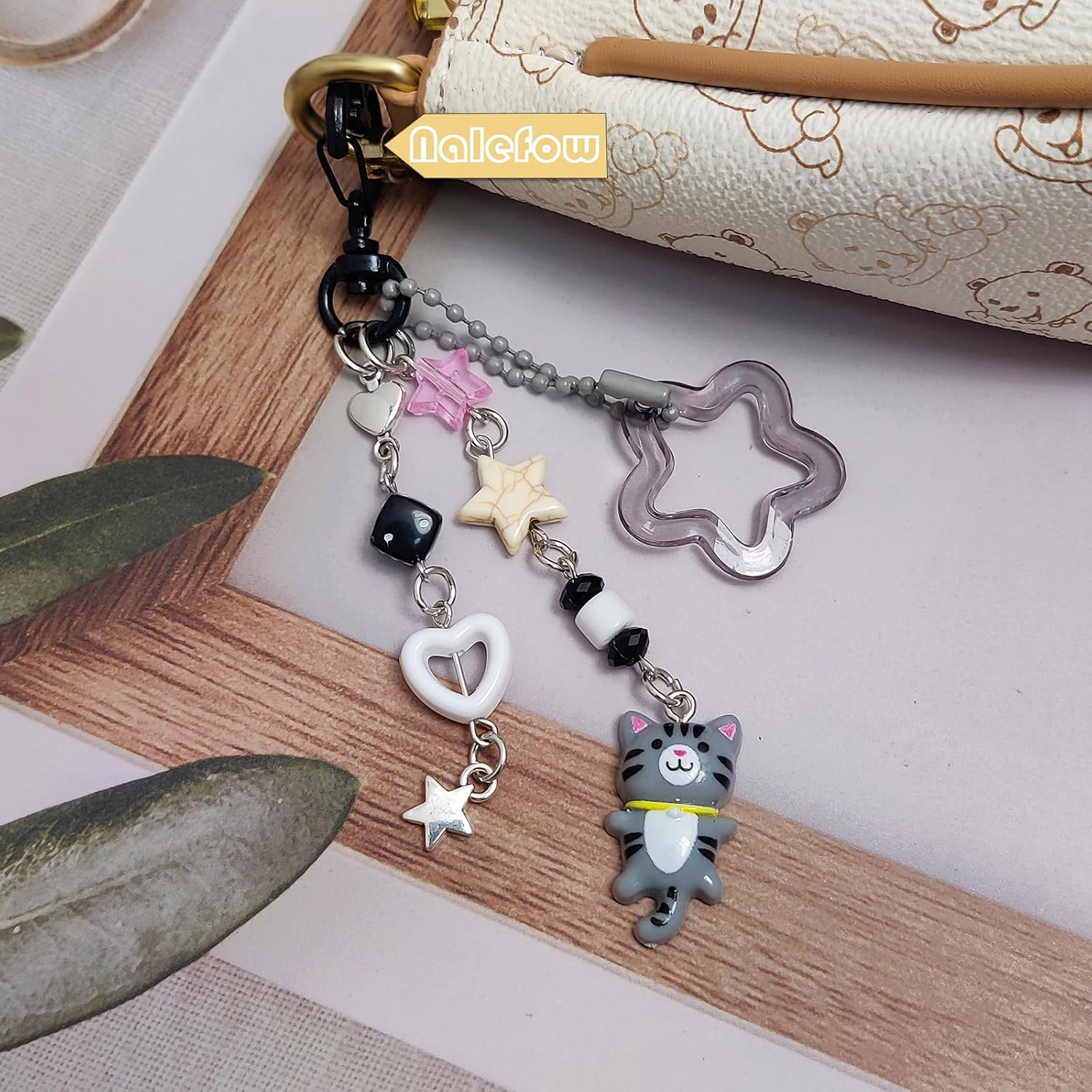 2 Pieces Cute Keychain Sweet Strawberry Keychain Aesthetic Y2K Accessory Flowers Keychains for Car Keys Bags Purse