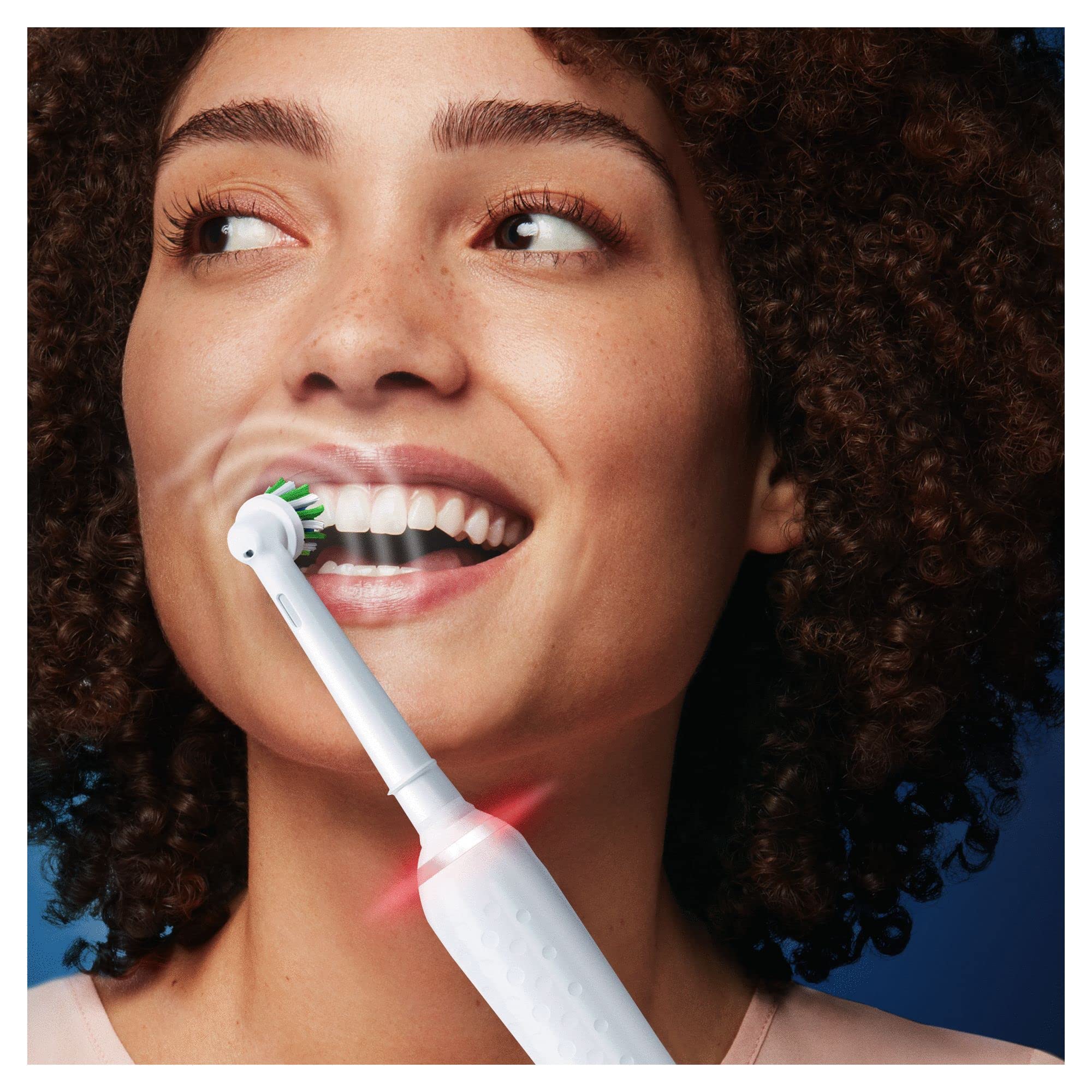Oral-B Spazzolino Elettrico Ricaricabile Pro 3 3500 Bianco, 1 Testina, 1 Custodia Da Viaggio, 1 Spazzolino