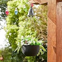 Vista 2 de Glitzhome Maceta colgante de plástico de 30 pulgadas de alto con luces solares, colgador de cesta negra con cadena para plantas