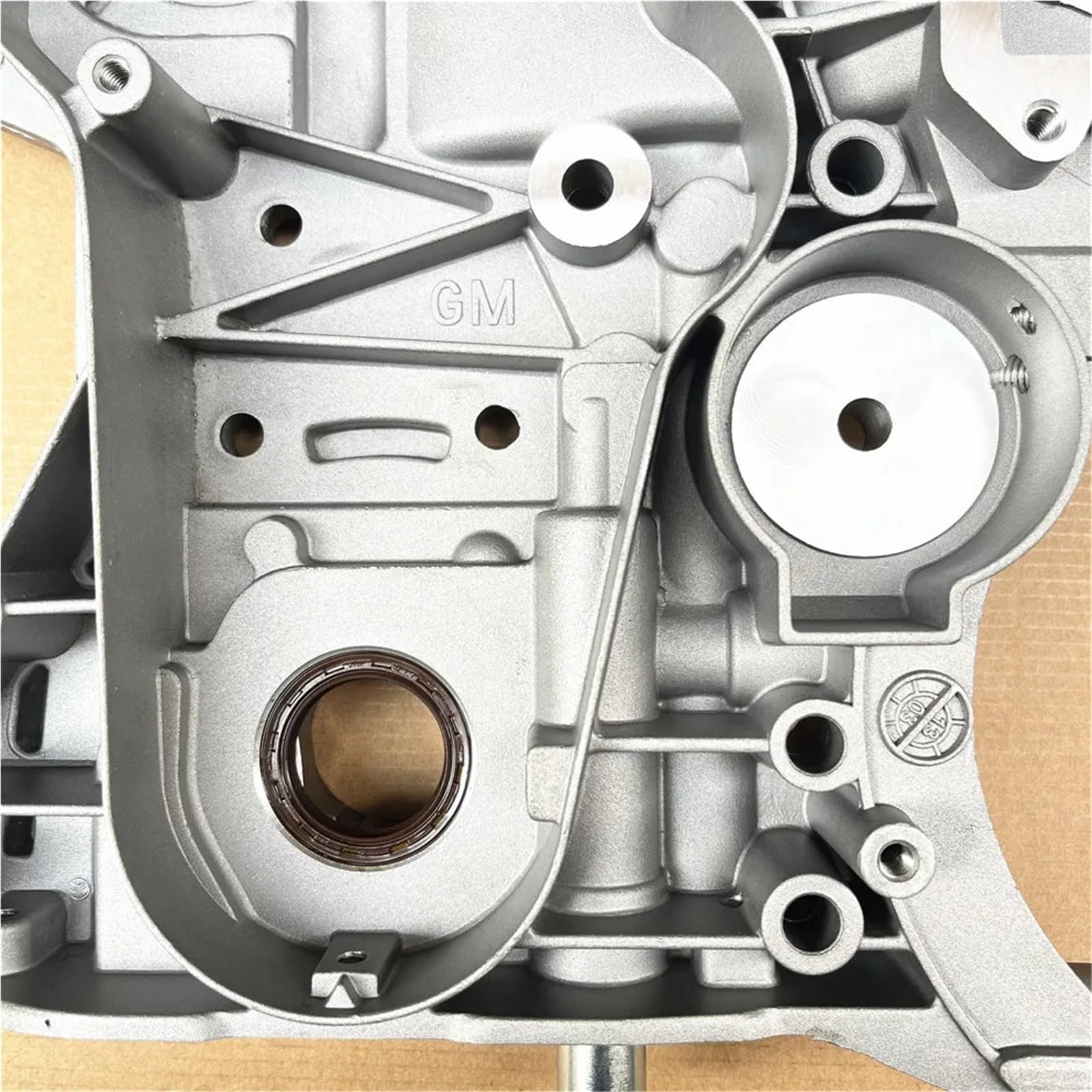 Tapa de la bomba de aceite del motor 55556428 55566793 24405911 Compatible con Chevrolet Compatible con Vauxhall 25195117 25190867 25190897 Juego de juntas