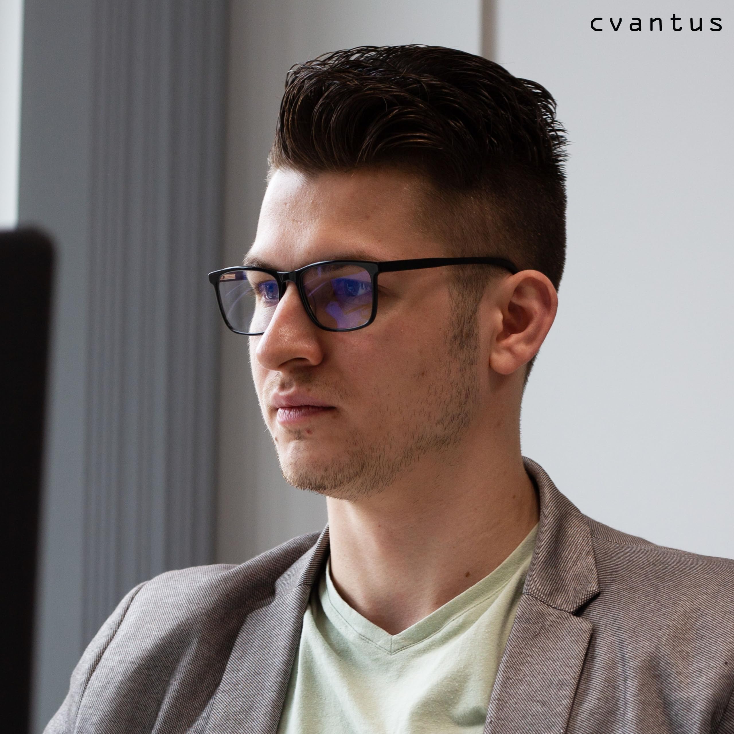 Cvantus Premium Blaulichtfilter Brille Herren & Damen | Blaulicht- und UV-Blocker, Antireflex, Antistatisch | Schwarz Blaulichtfilter Brille Quadratisch | Verschreibungsqualität, Gemacht von Optikern