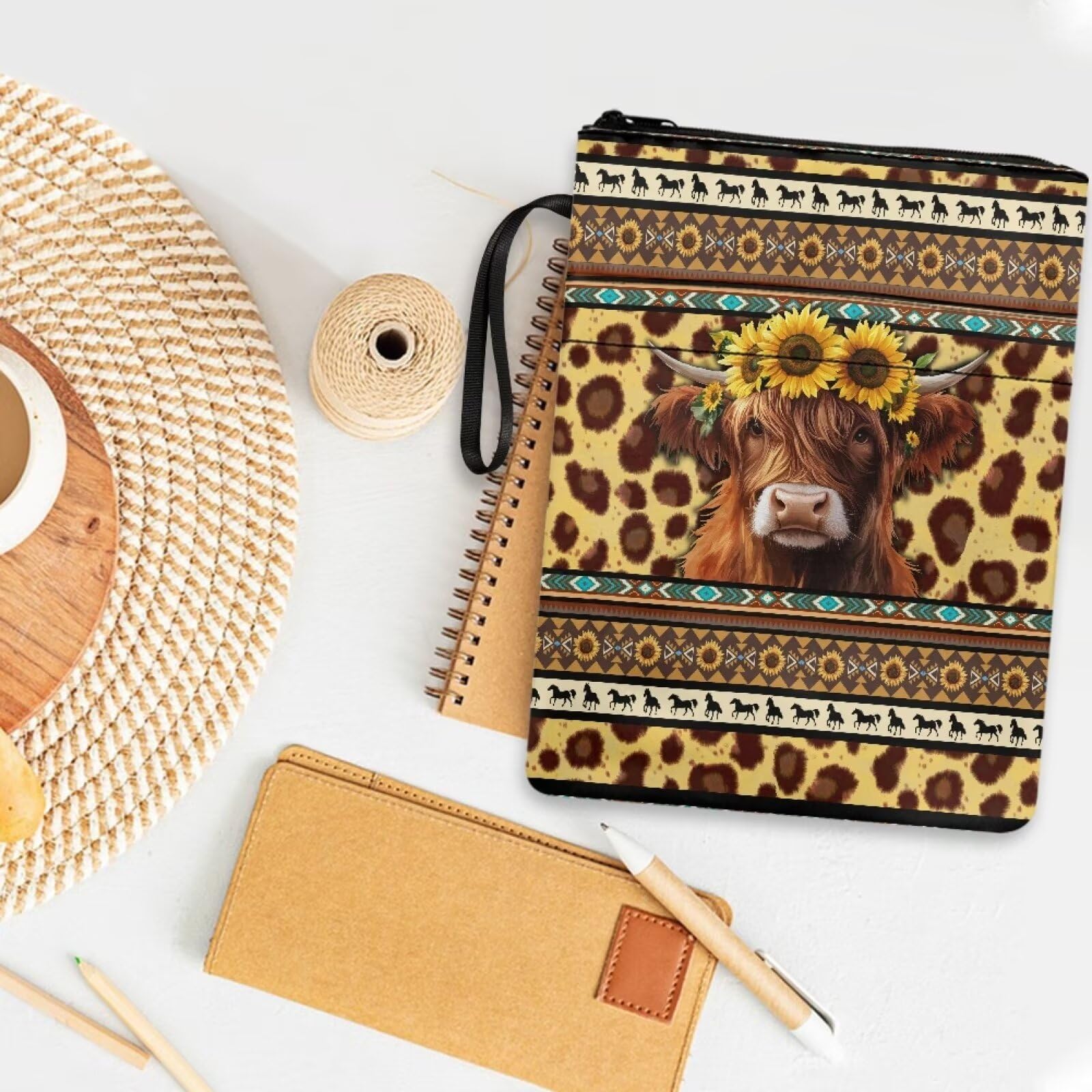 Wanyint Book Sleeve Washable Book Cover for Book Lovers Book Protector with Zipper 11.4 x 8.7 Inch for Teen Girls and Boys Highland Cow Sunflower Brown - Image 3