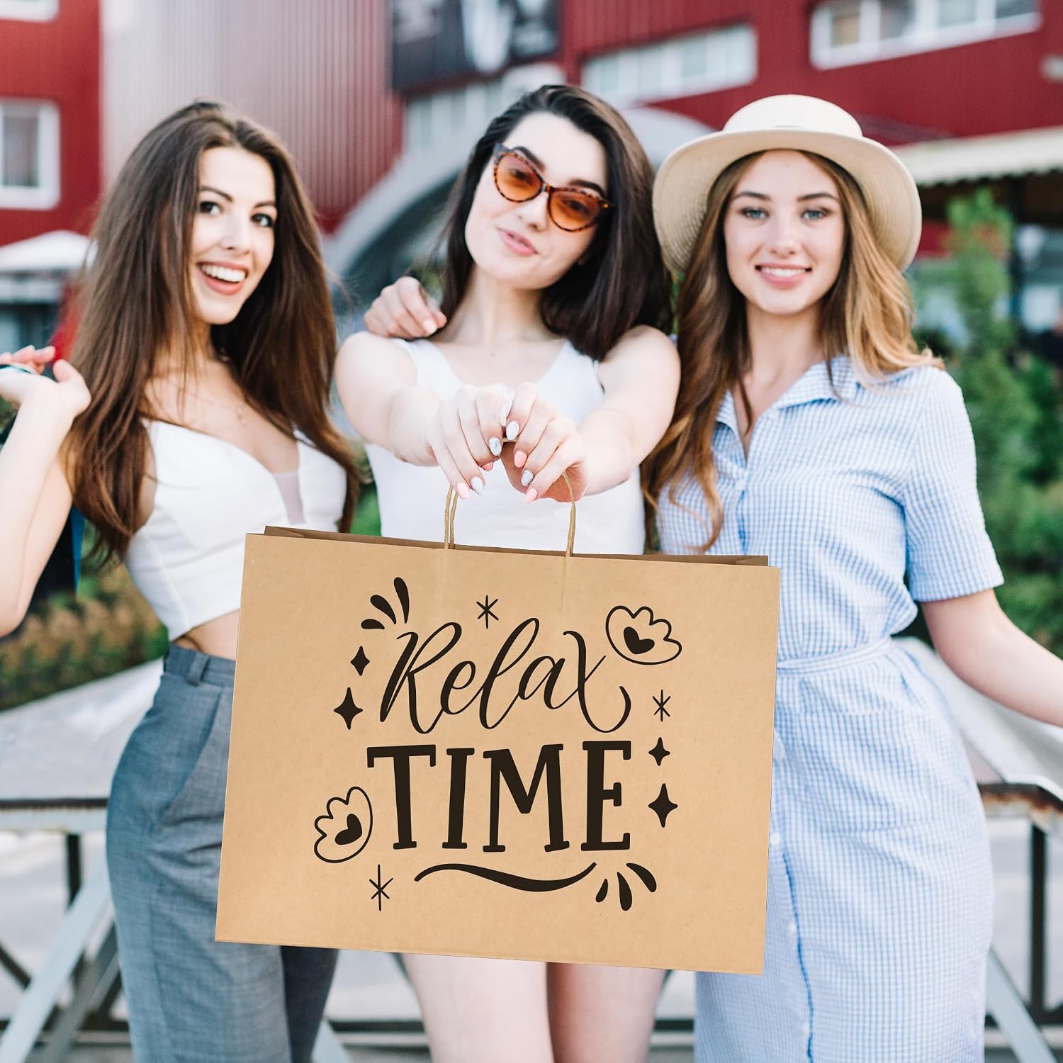 30 Bolsas De Regalo De Papel Kraft Marrón Con Asas - Tamaño Mediano 22x27x11 Cm - Incluye Decoraciones Florales Y Tarjetas - Reciclables Y Resistentes