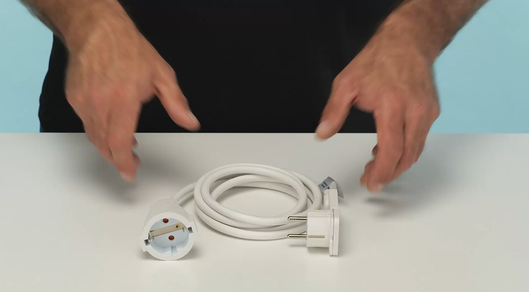 Brennenstuhl Rallonge Électrique 2m IP20 Avec Connecteur Plat - Blanc