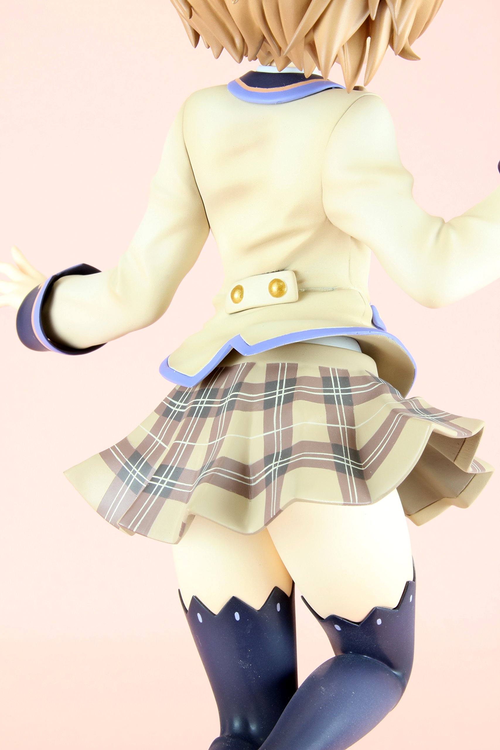 PLUM 激次元タッグ ブラン + ネプテューヌ VS ゾンビ軍団 フィギュア PLUM 激次元タッグ ブラン + ネプテューヌ VS ゾンビ軍団 フィギュア