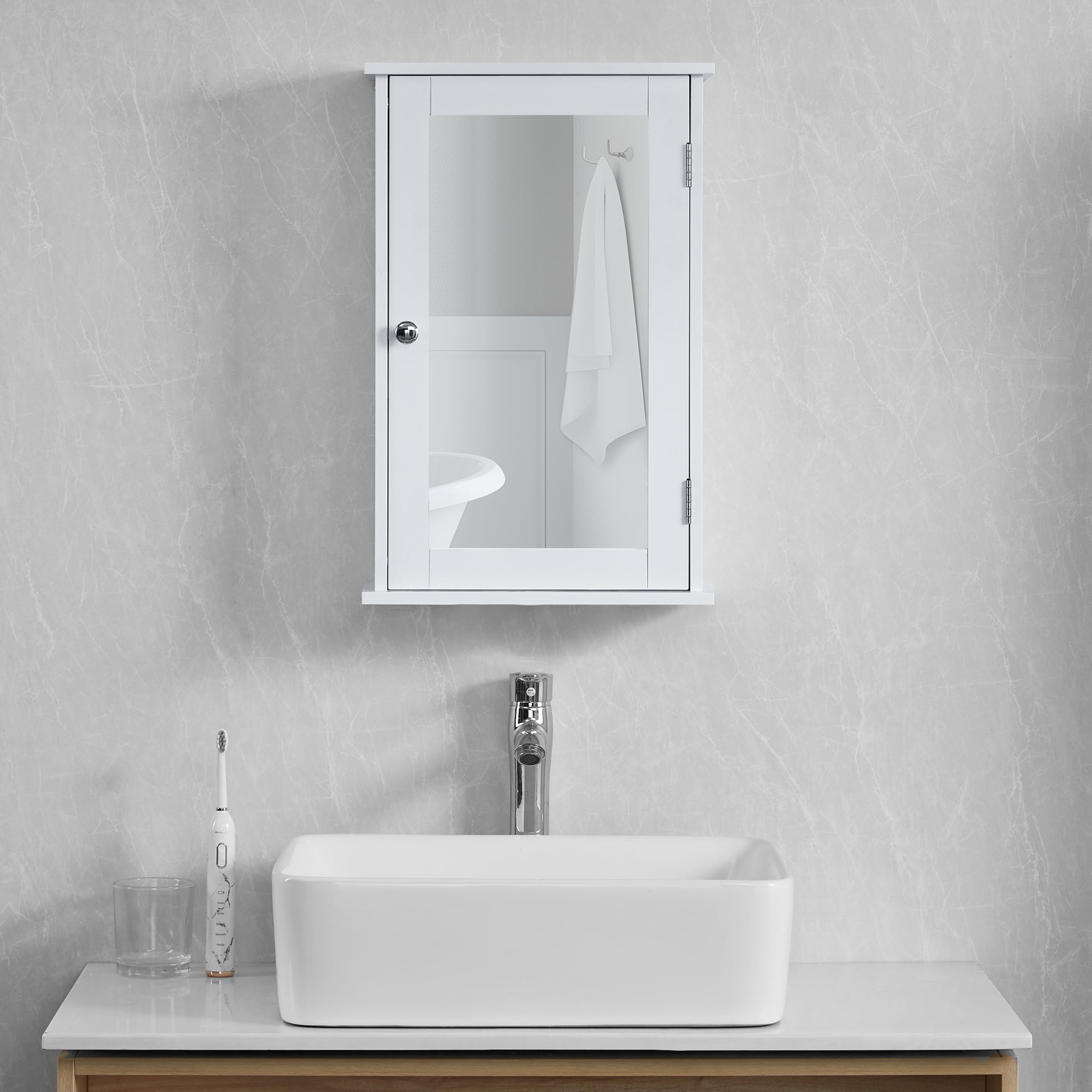 Bath Vida Priano szafka łazienkowa pojedyncze lustrzane drzwi montowane na ścianie, biała