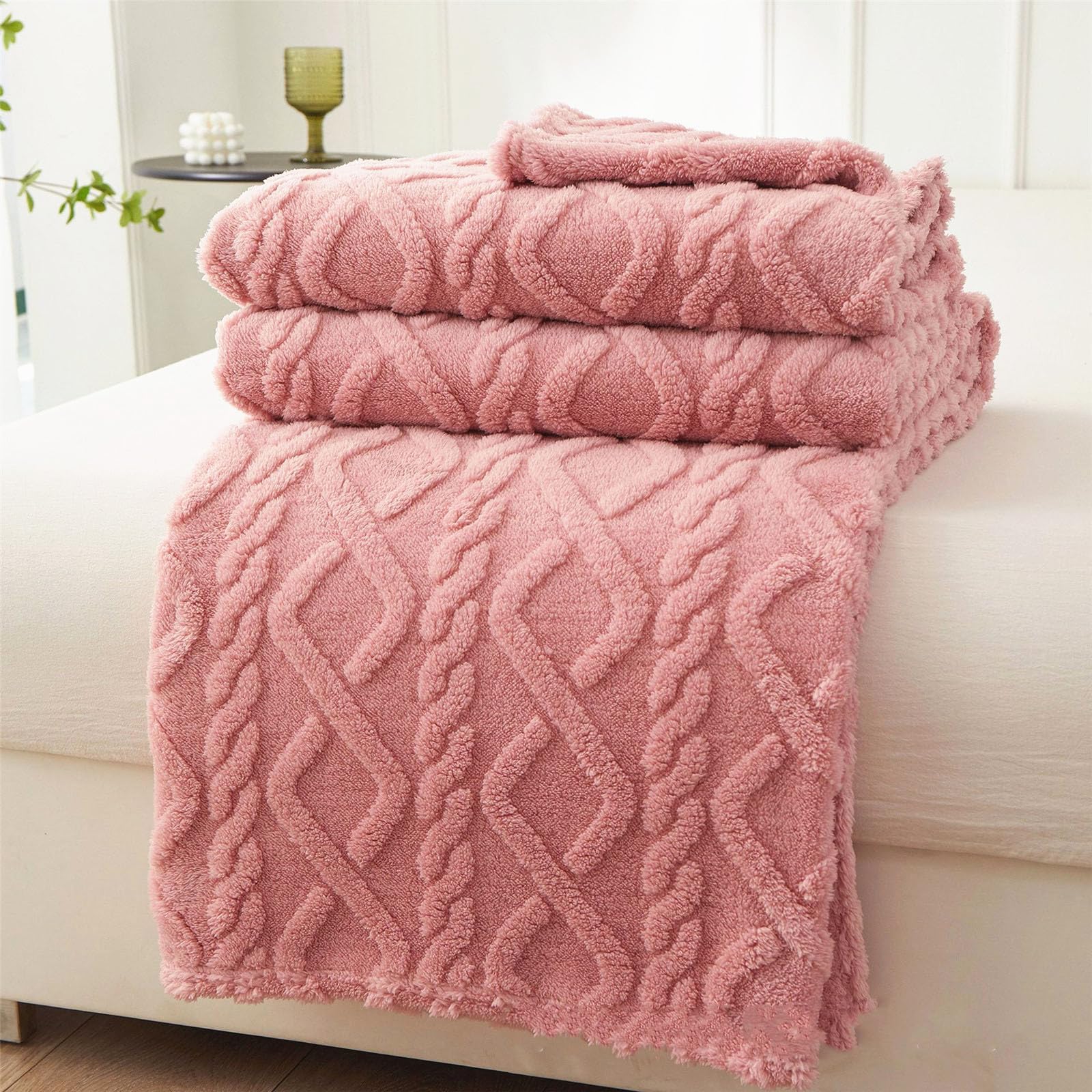 Chickwin Throw Blanket Large for Sofa Bed Flannel Blanket Throw Single Double King Warm Cozy Fluffy Soft Fleece Blanket Extra Large Throws for Couch Settees Armchairs (180x200cm,Pink)