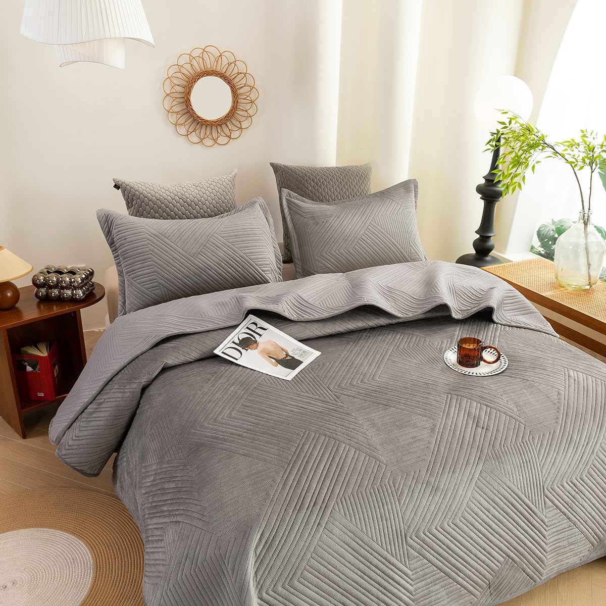 Quilt Set Bedspreads - Soft Bed Summer Quilt Lightweight Microfiber Bedspread- Modern Style Coin Pattern Coverlet for All Season - 3 Piece (1 Quilt, 2 Pillow Shams) (Gray,King (U.S. Standard))
