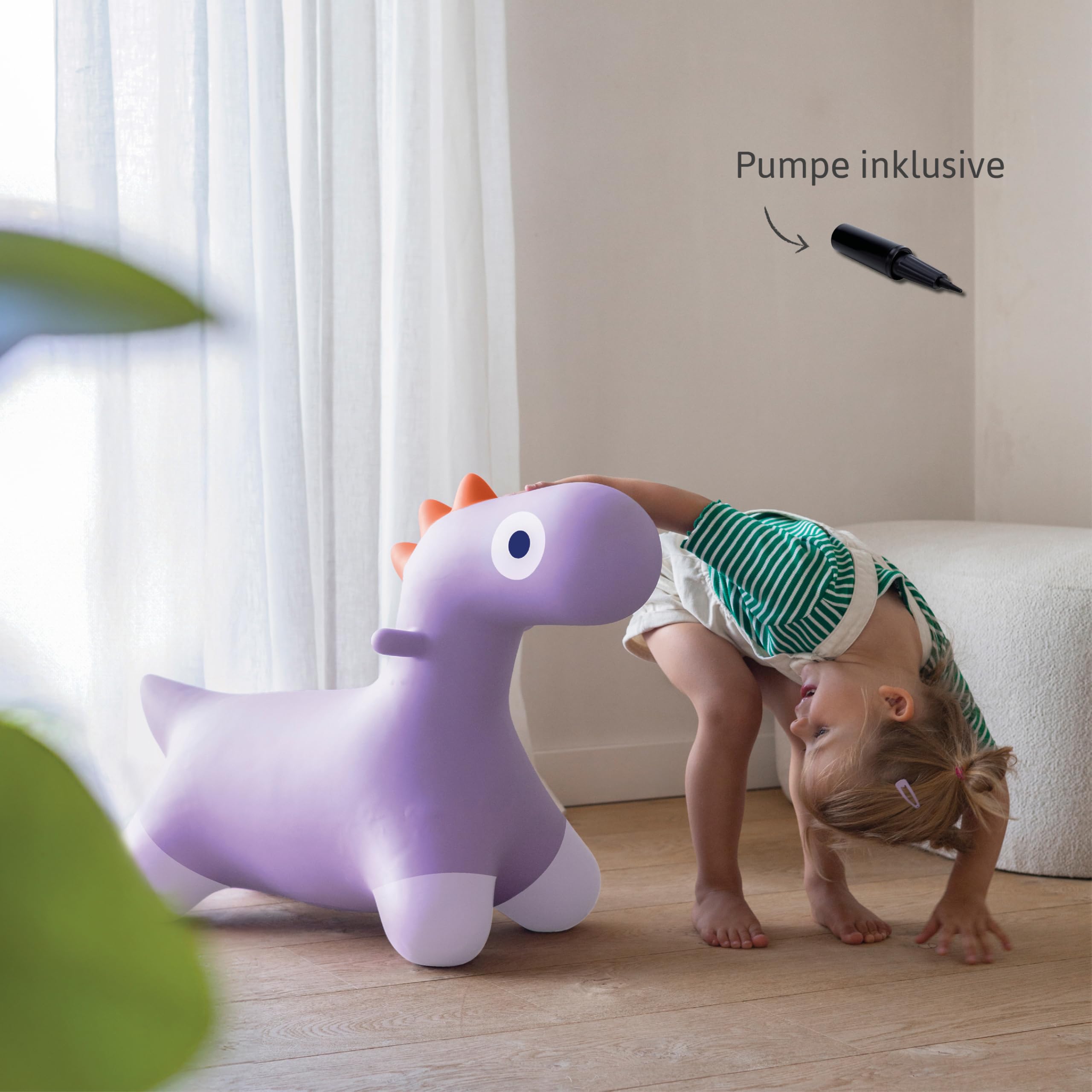 Quut Hoppi Dino Springen – Aufblasbares Gartenspielzeug für Kinder – Robustes Spielzeug für Draußen und Drinnen ab 18 Monaten (Lavendel) – Inklusive Pumpe