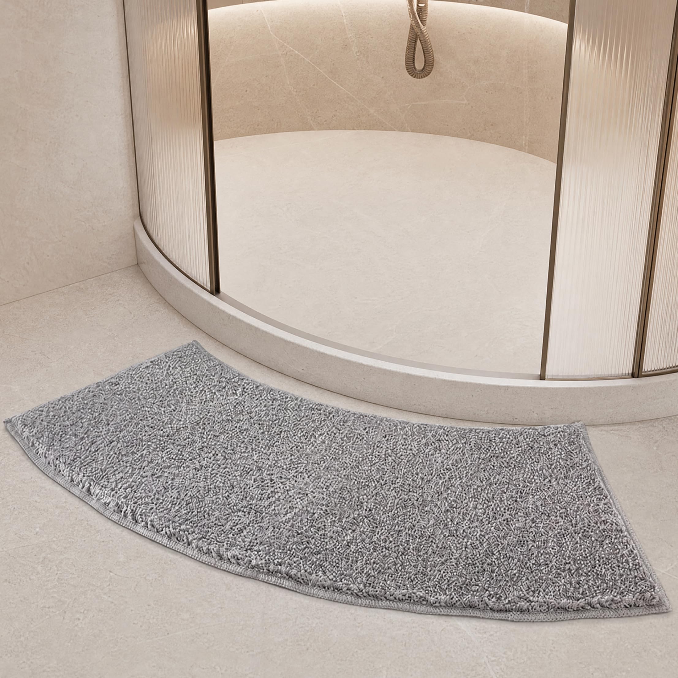 Tapis de sol de douche antidérapant gris pour sécuriser la sortie du bain