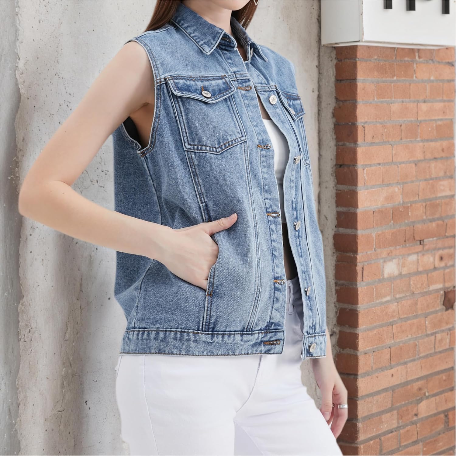 Women's casual denim vest - sleeveless loose denim jacket with pockets - Image 5