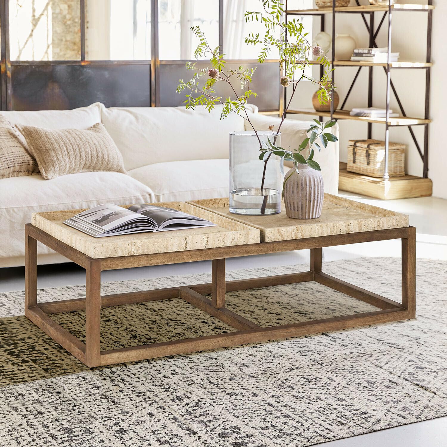 Loberon Edwyn Tavolino da Salotto - Struttura in Legno di Mango dal Design Sobrio - Vassoi in travertino Rimovibili, Marrone/Crema