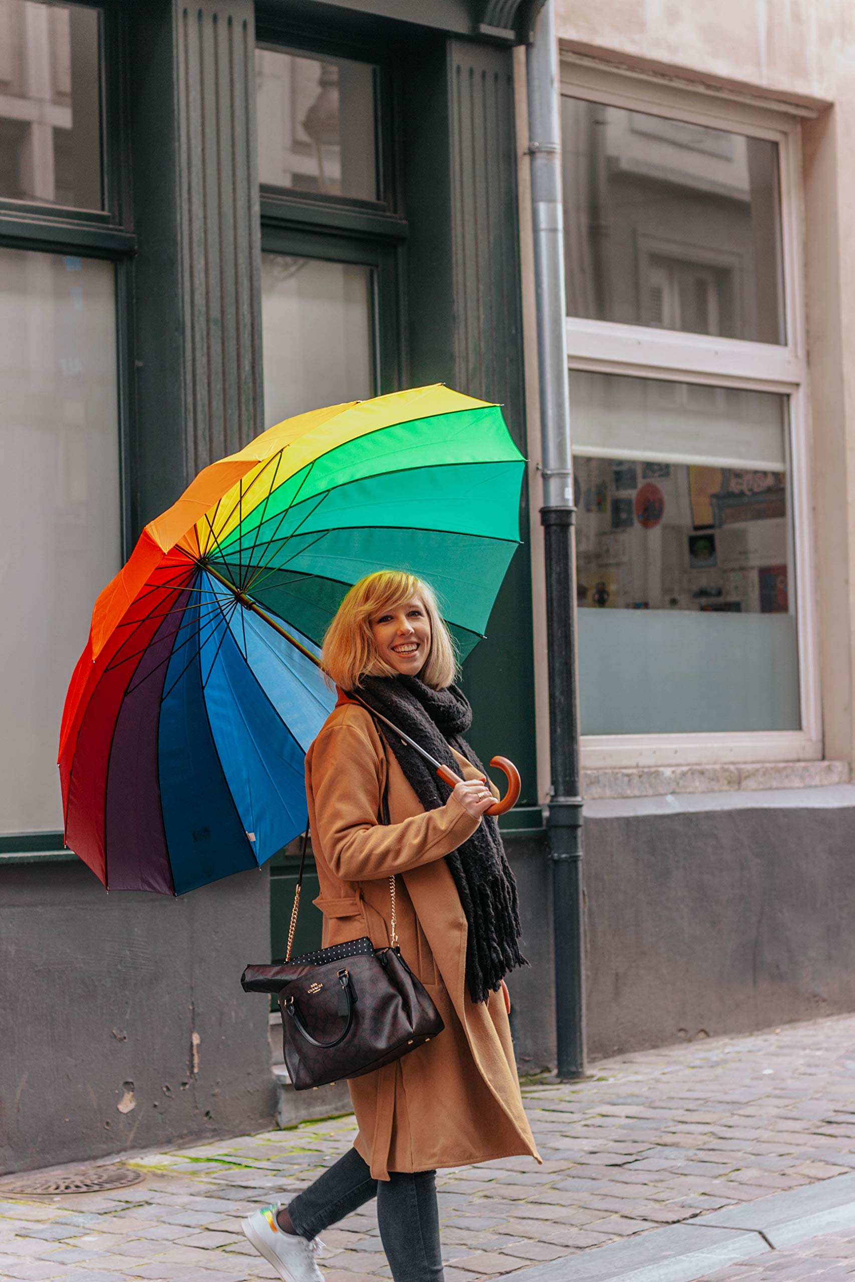 Paraguas Largo XXL para Dos Personas – Arco en Cielo – Happy Rain – Paraguas Largo con caña, 130 cm de diámetro, Muy Resistente, 16 Varillas, Multicolor