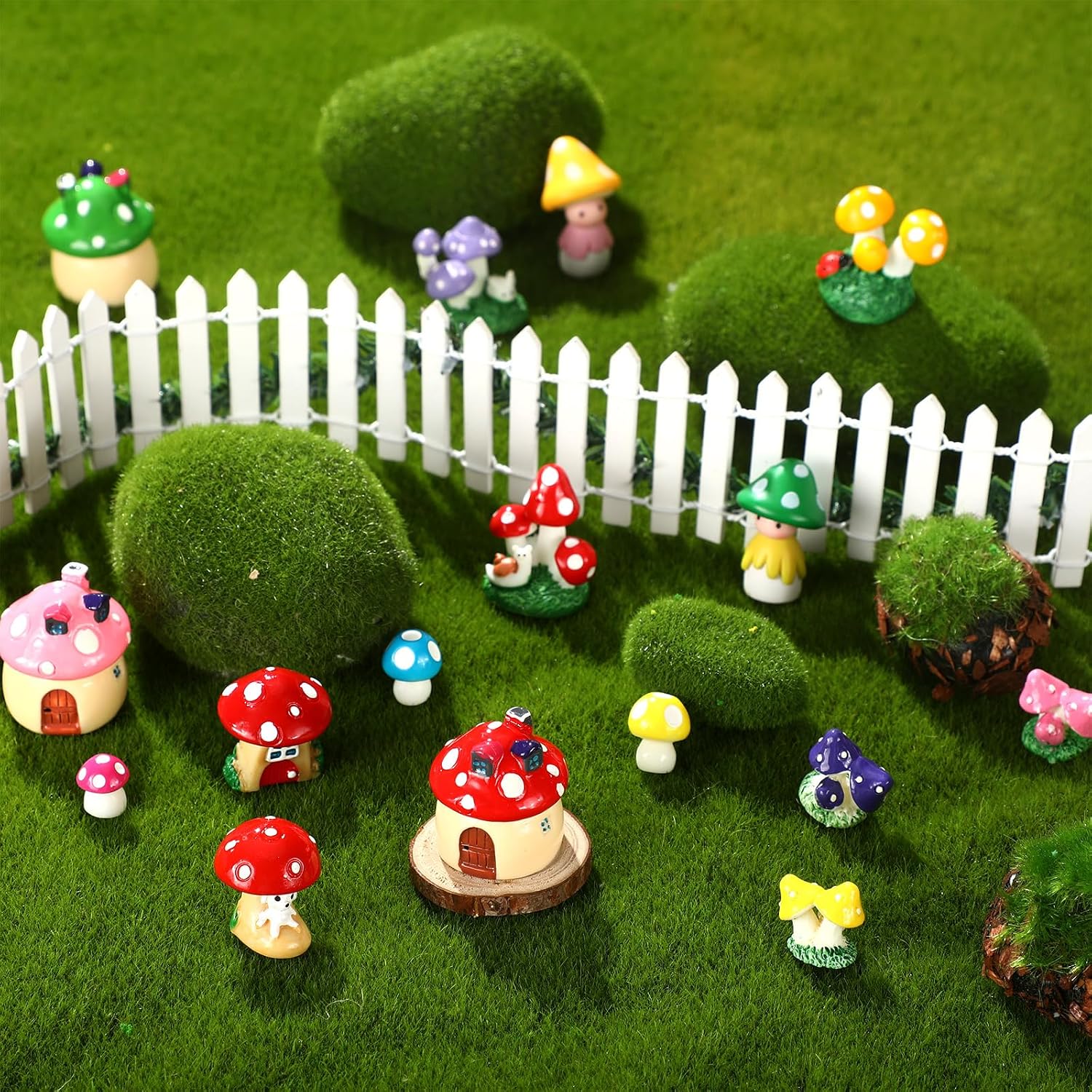 Yulejo 120 Pcs Mini Resin Mushrooms for Crafts Garden Miniature Tiny Mushrooms Figurines Bulk Colorful Ornaments for Garden Bonsai Micro Landscape Craft Aquarium Tiny Toys Decor