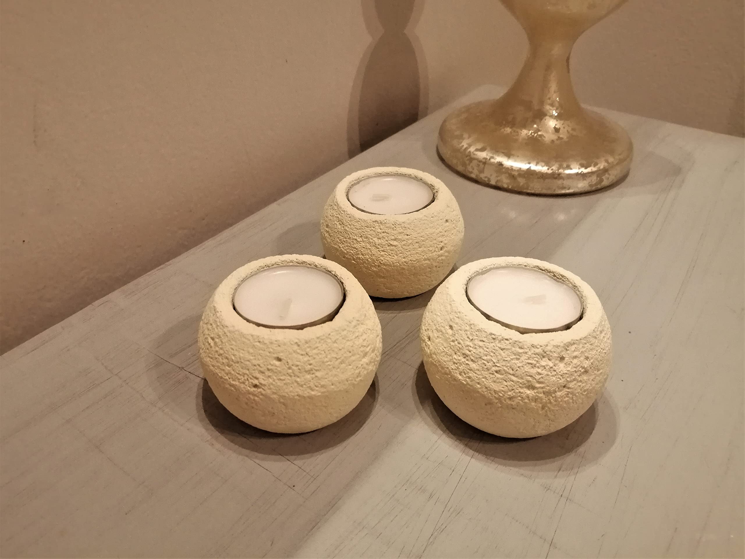 Portacandele In Pietra Naturale Tondo Porta Candele Votive Arredo In Pietra Set Portacandele Arredo Casa Decorazione Set Da 3 Pezzi Prodotto Made In Italy