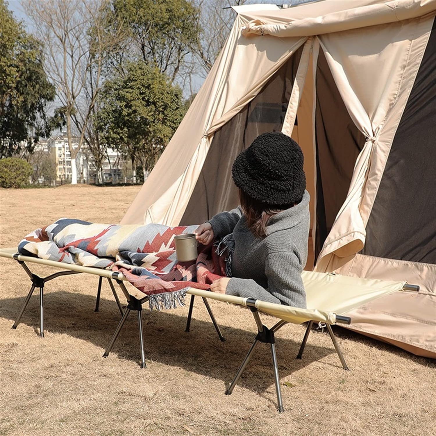 Folding Bed Portable Folding Bed Camping Cots Compact Ultralight Camping Bed Outdoor Beach Travel Tent Sleeping Fishing Cots Portable Bed (Color : Khaki) (Black)