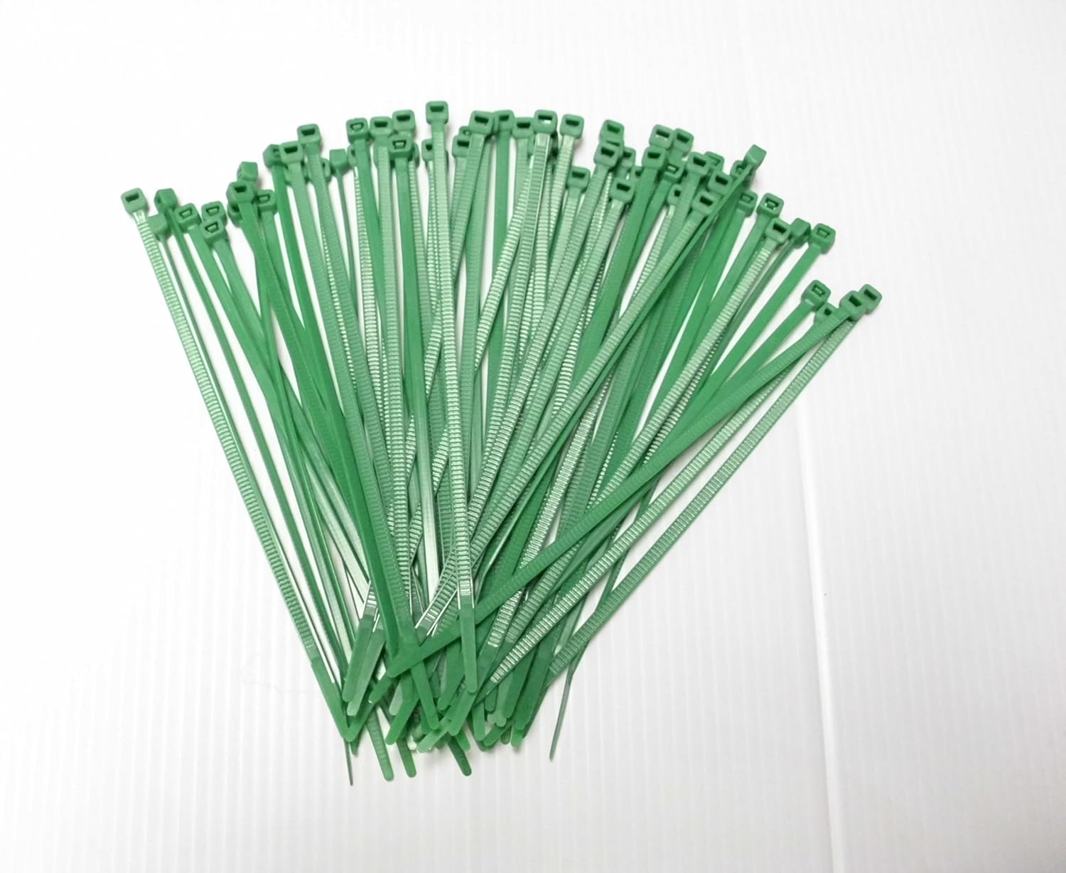 Joy Fish 8" Heavy Duty Nylon Cable Ties, 50 lb Test, 100 PC, Green