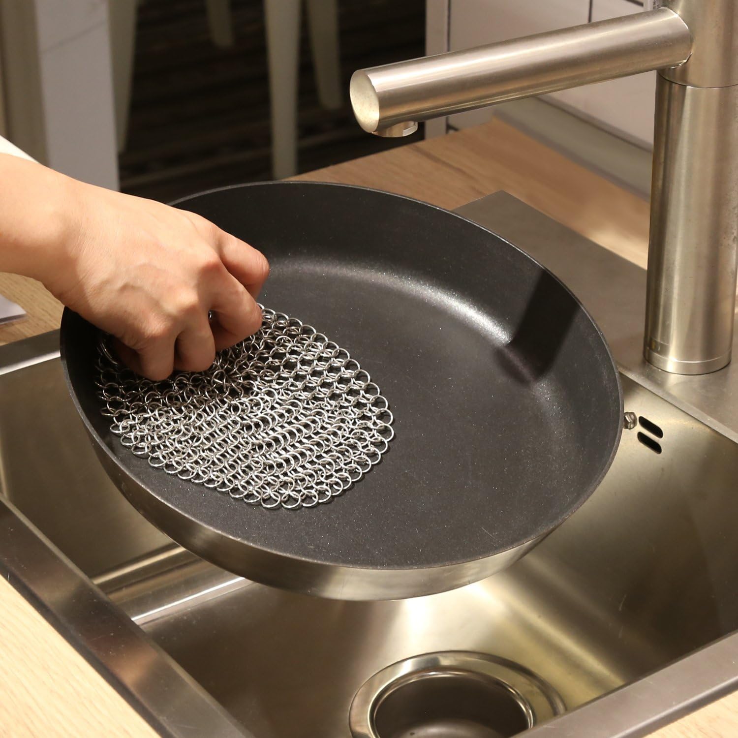 Crazy Clearance LauKingdom Cast Iron Cleaner, Stainless Steel Cast Iron Cleaner Chainmail Scrubber for Cast Iron Pan, Round (7 inch Round)