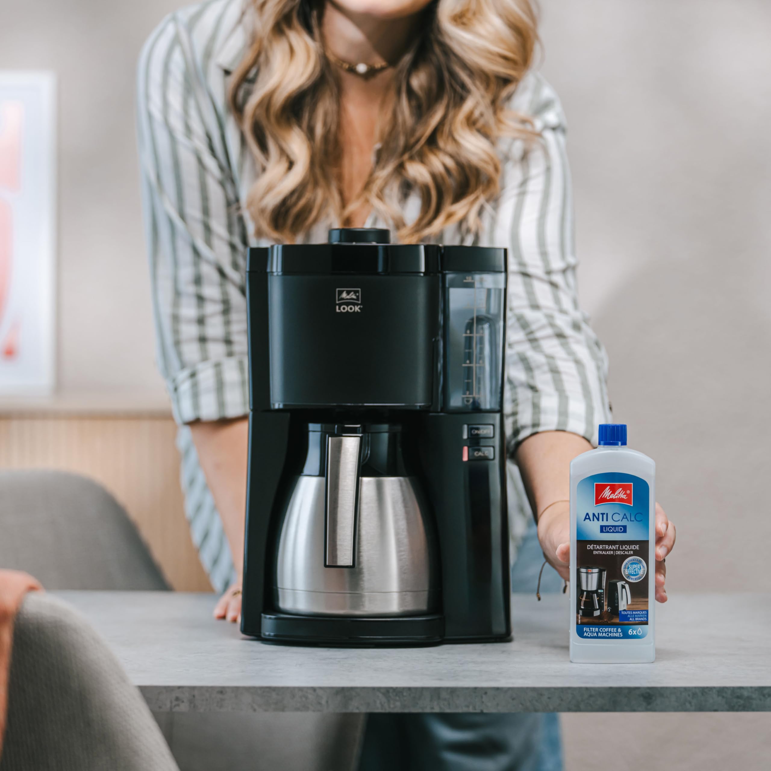 Melitta, Cafetière Filtre LOOK V Therm 1,25L Noir/Acier, Fonction AromaSelector, Fonction Minuteur, Porte-filtres 1x4, 10 Tasses, Verseuse Isotherme,1025-12,1080W