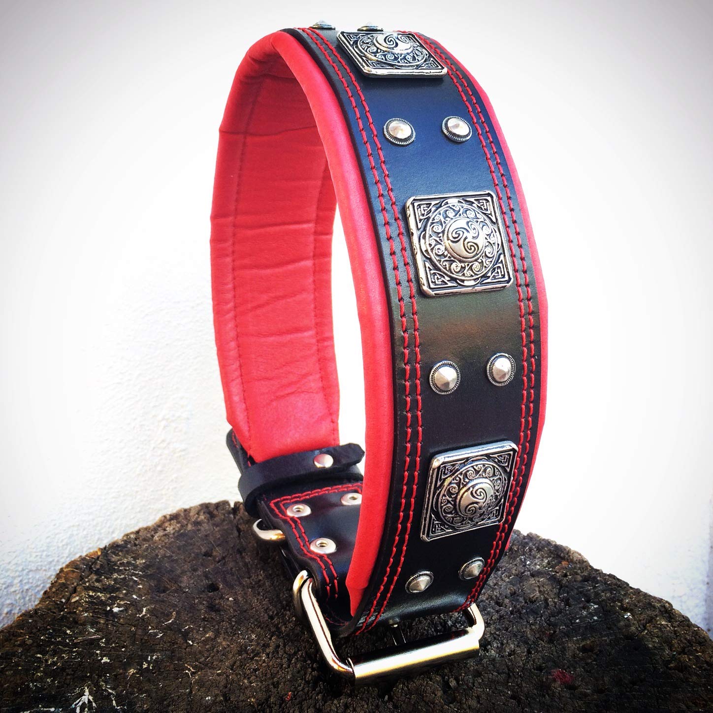 Bestia "Eros" genuine leather dog collar, Large breeds, cane corso, Rottweiler, Boxer, Bullmastiff, Dogo, Quality dog collar, 100% leather, studded, L- XXL size, 2.5 inch wide. padded. Hand made in Europe!