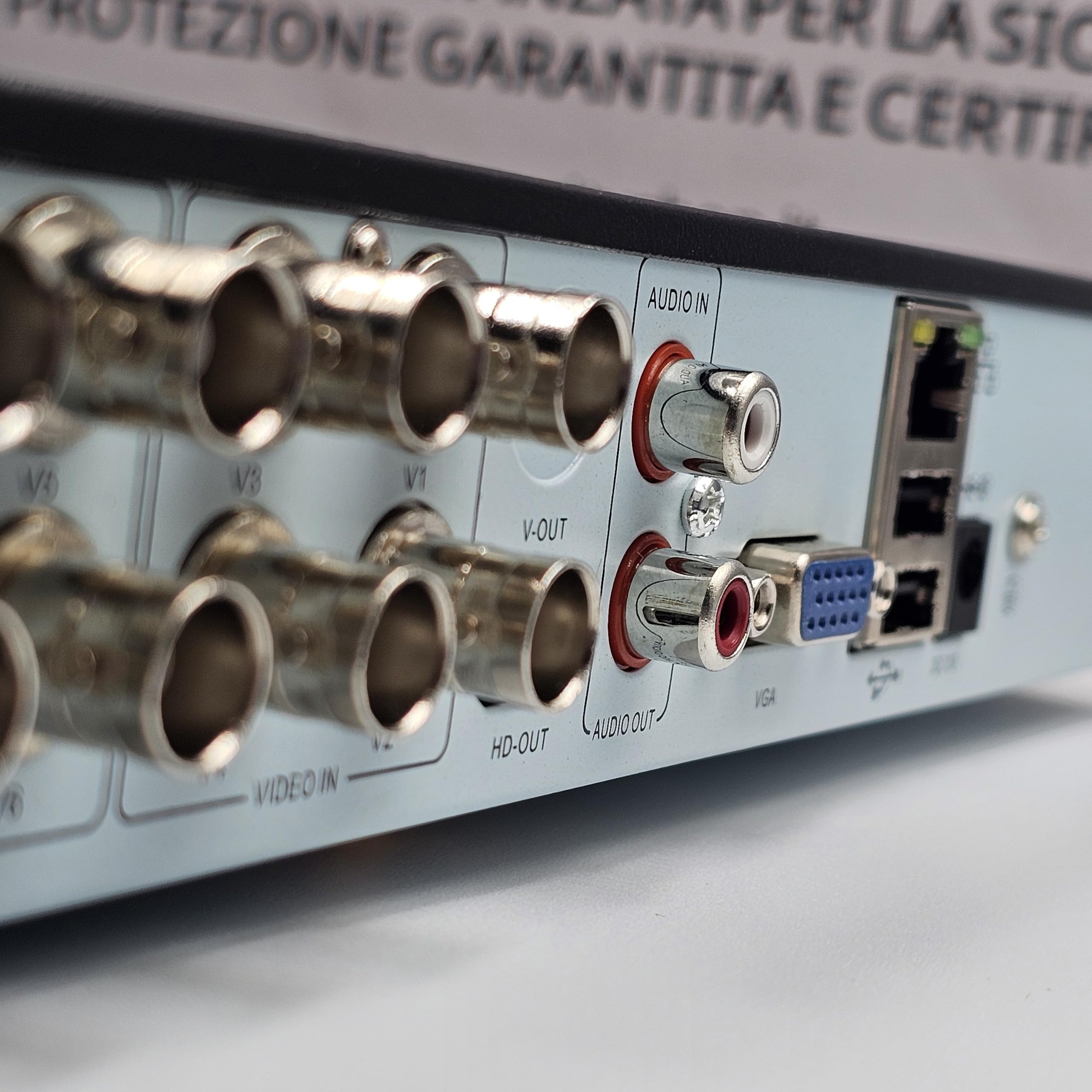 Enregistreur Vidéo DVR 8 Canaux 4K | GSS Elite 8 Mégapixels Réel avec IA, 2 HDD et Garantie 24 Mois