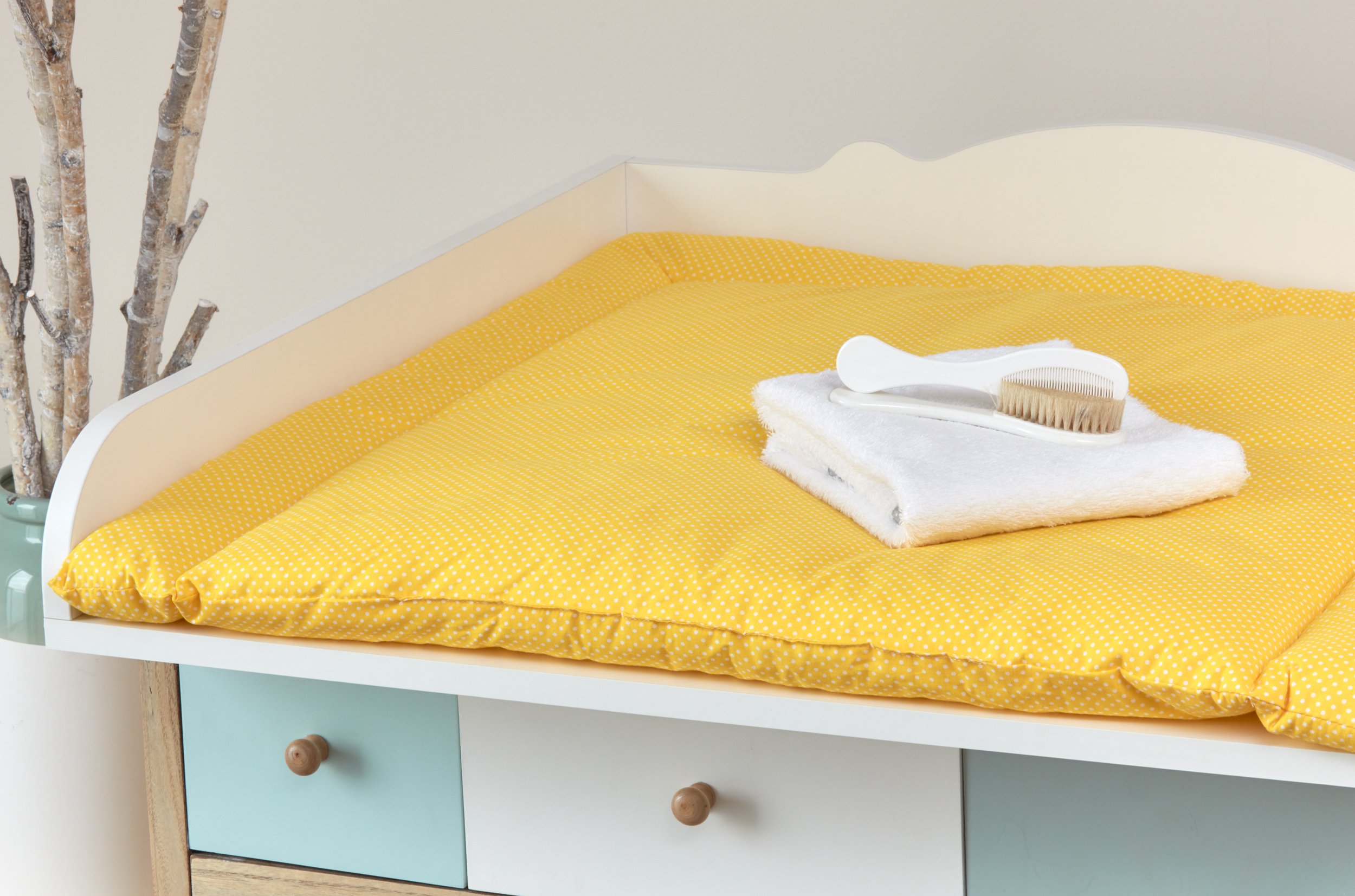 KraftKids UGA112-78 - Cambiador de pañales (78 x 78 cm, 840 g), diseño de puntos blancos sobre amarillo, multicolor