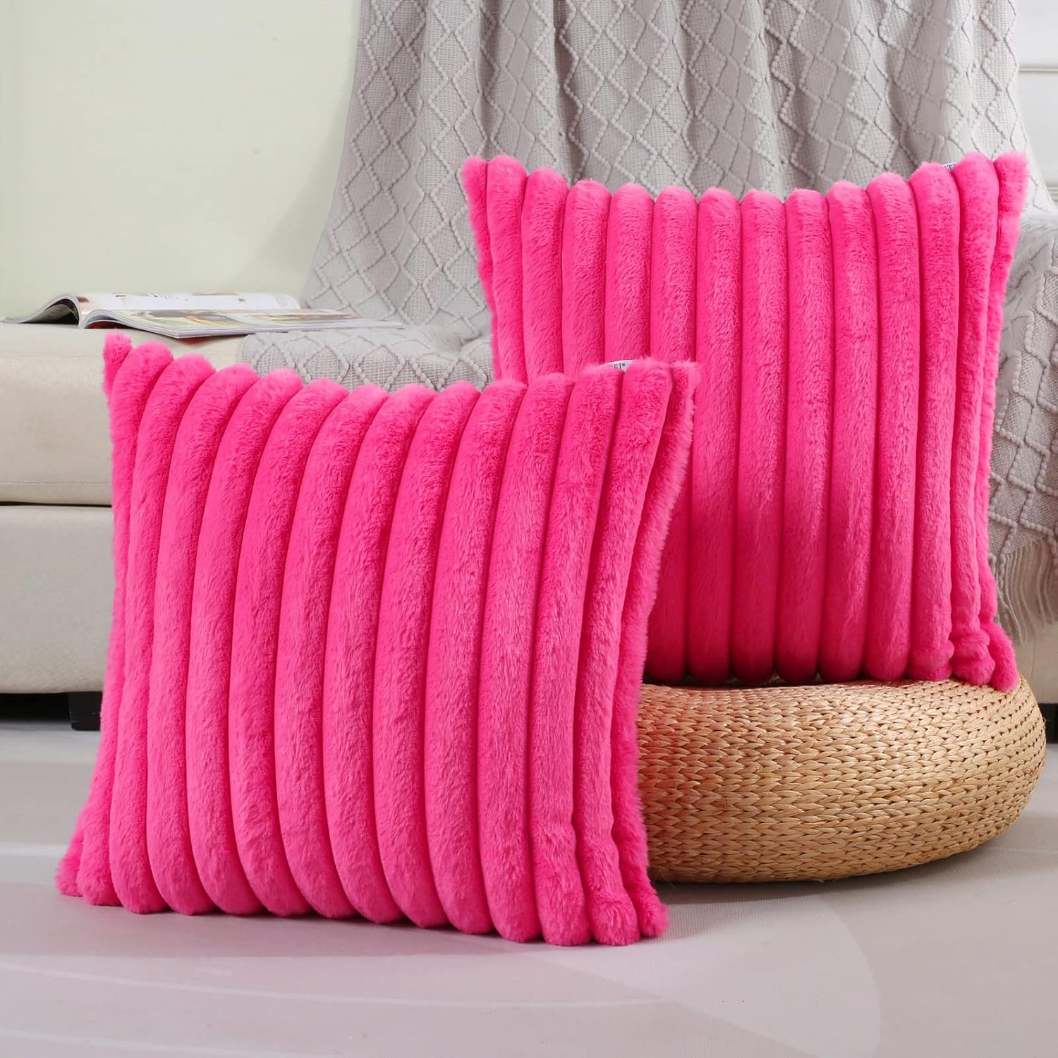 FUTEI Juego de 2 fundas de almohada decorativas a rayas de color rosa intenso de 16 x 16 pulgadas, fundas cuadradas de almohada para sofá, suave y