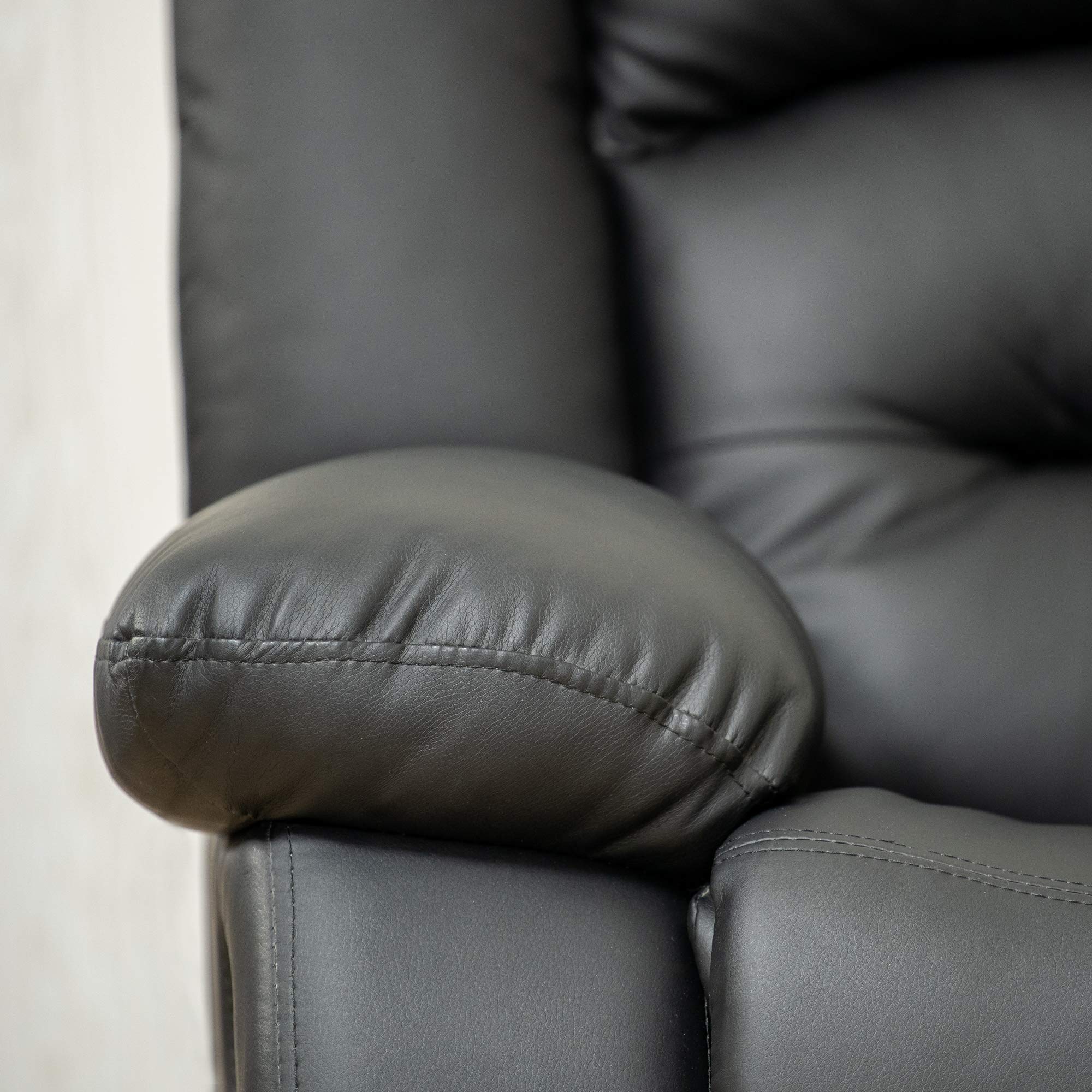ECODE® Poltrona Relax Reclinabile Manuale Massaggiante e Riscaldante con Poggiapiedi – Offerta Poltrona-Letto Comoda Per Anziani da Interno Casa, Soggiorno, Salotto o Ufficio in Ecopelle Beige