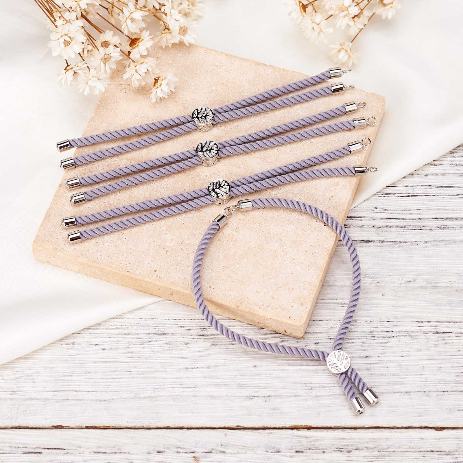 Lot De 8 Bracelets Coulissants En Corde Nylon - 8 Couleurs - Réglables Avec Embouts Métal Doré - Fournitures DIY Bijoux Personnalisés