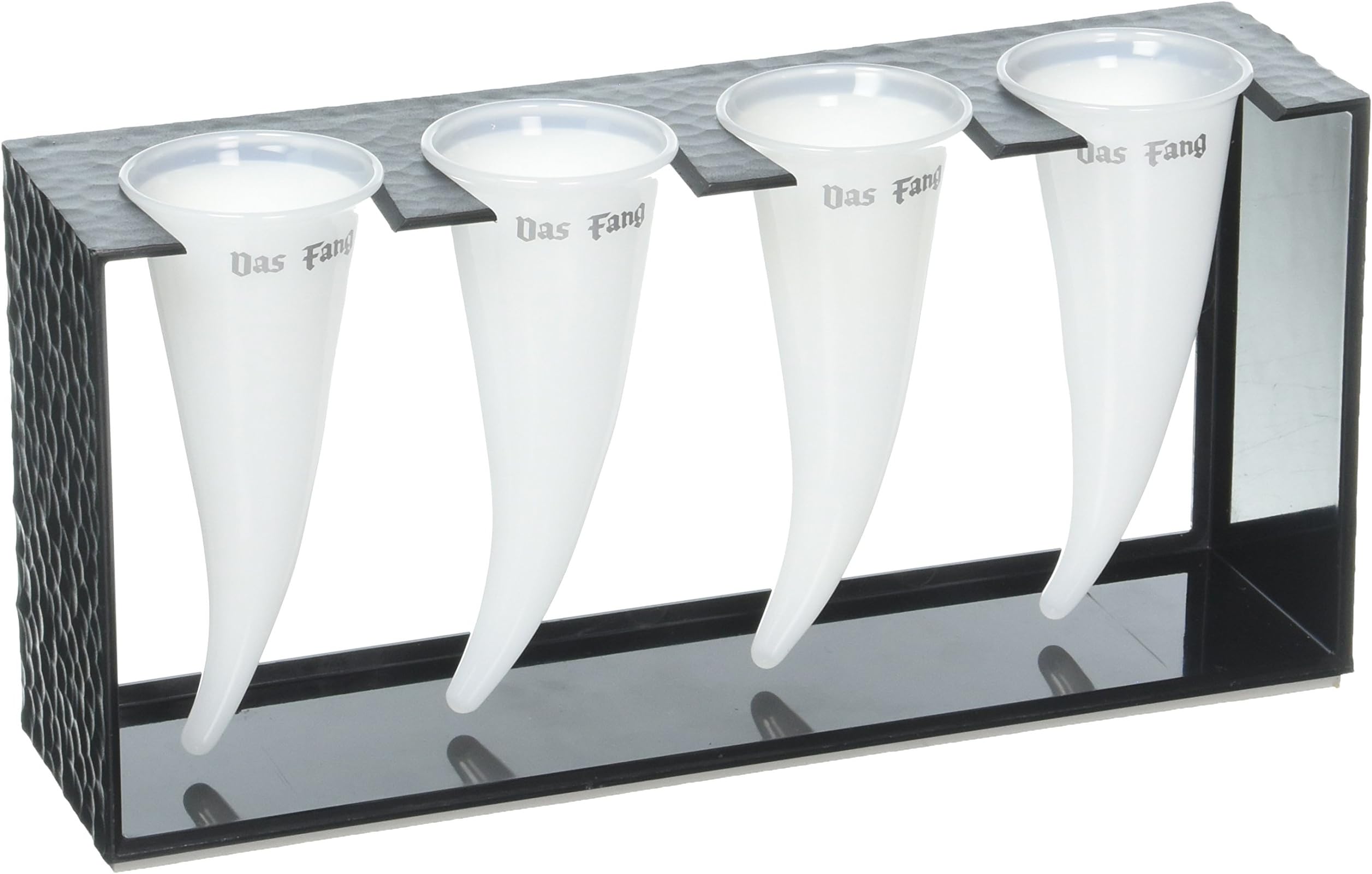 Das Horn Das Fang Shot Glass Set of 4 White, 10" x 5" x 2.5"