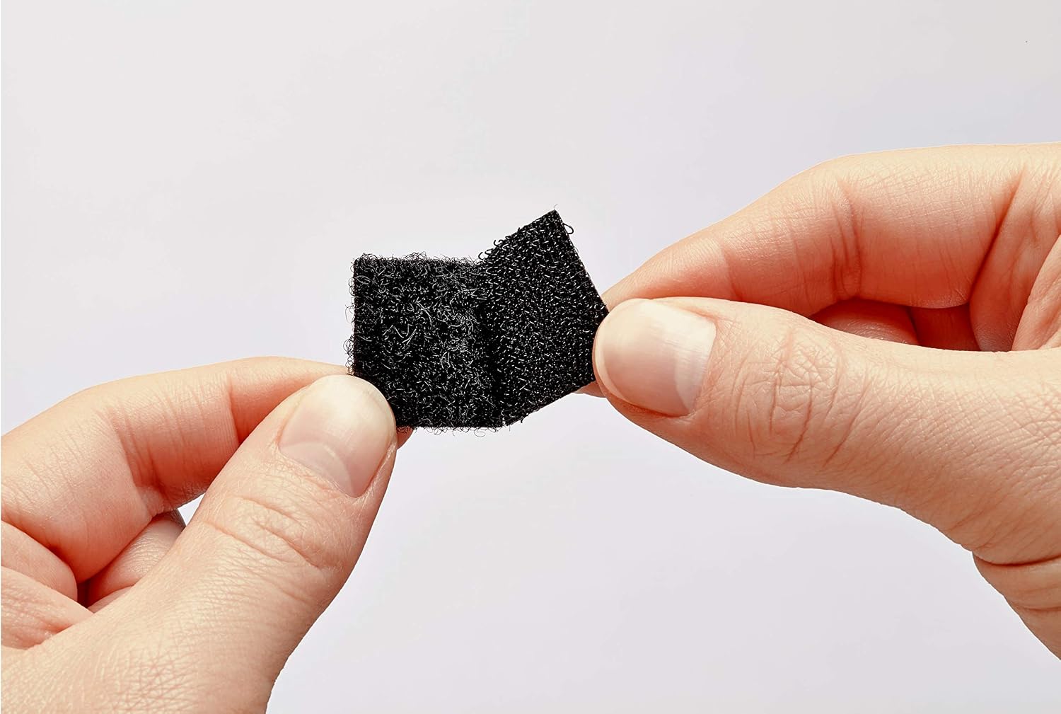 Scotch Multi-Purpose Hook and Loop Fasteners, For Indoor Use, Black, 7/8 in, 12-Pair, 24-Squares