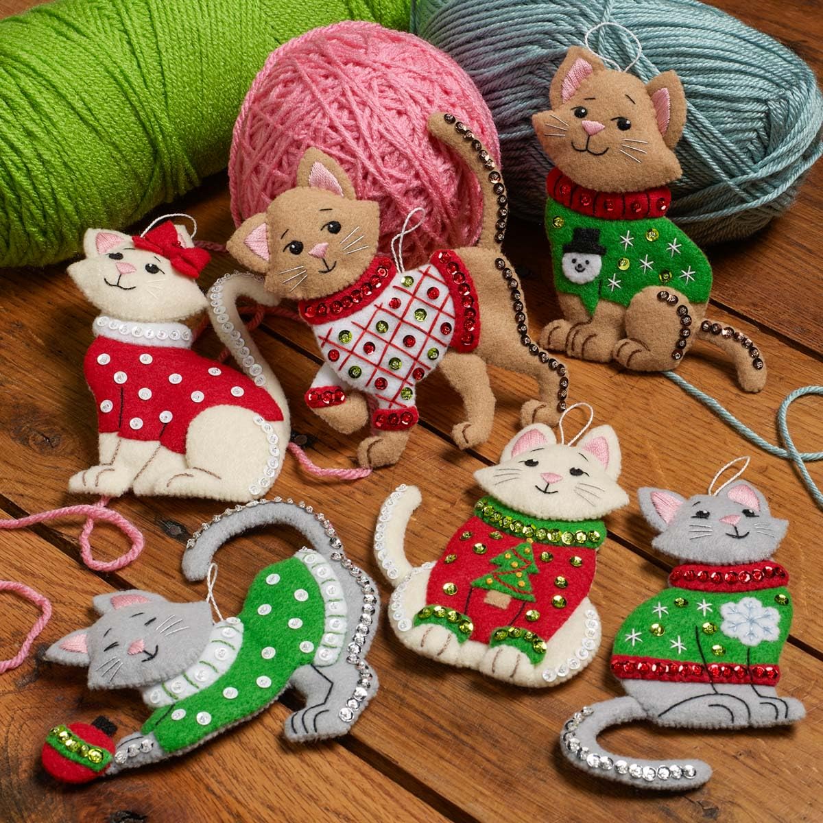 Bucilla Felt Ornaments Applique Kit Set Of 6-Cats In Ugly Sweaters