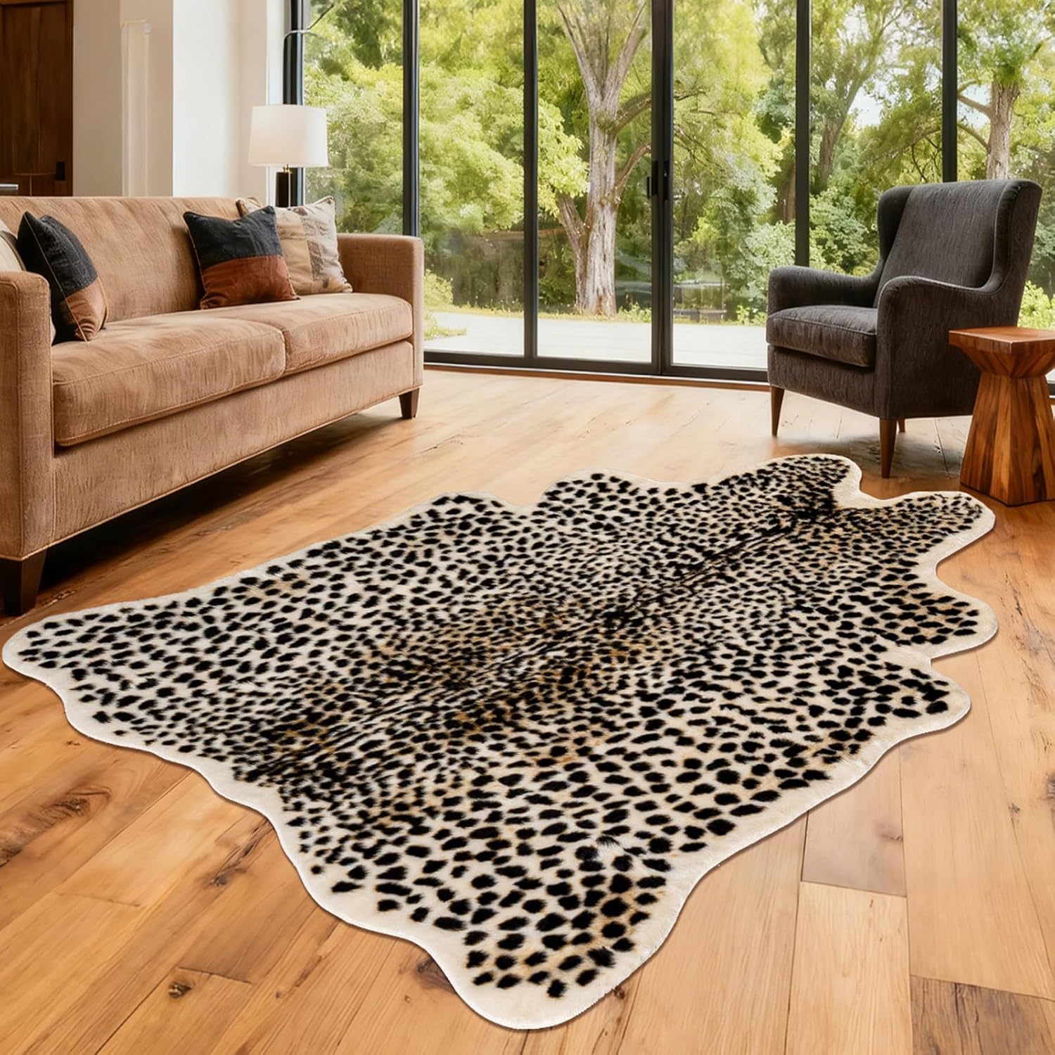 Cheetah Print Rug, Leopard Rug 4.7x5.9 Feet Faux Animal Cowhide Carpet Cheetah Area Rug for Bedroom Living Room Hide Rustic Antelope