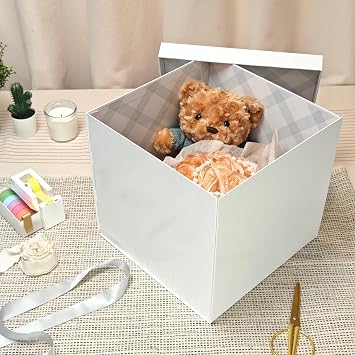 Tekhoho White Large Gift Box 28x28x26.5cm, Premium Present Box with Lid and Ribbon for Holidays Wedding Birthday Gift Packaging, Plaid Lining