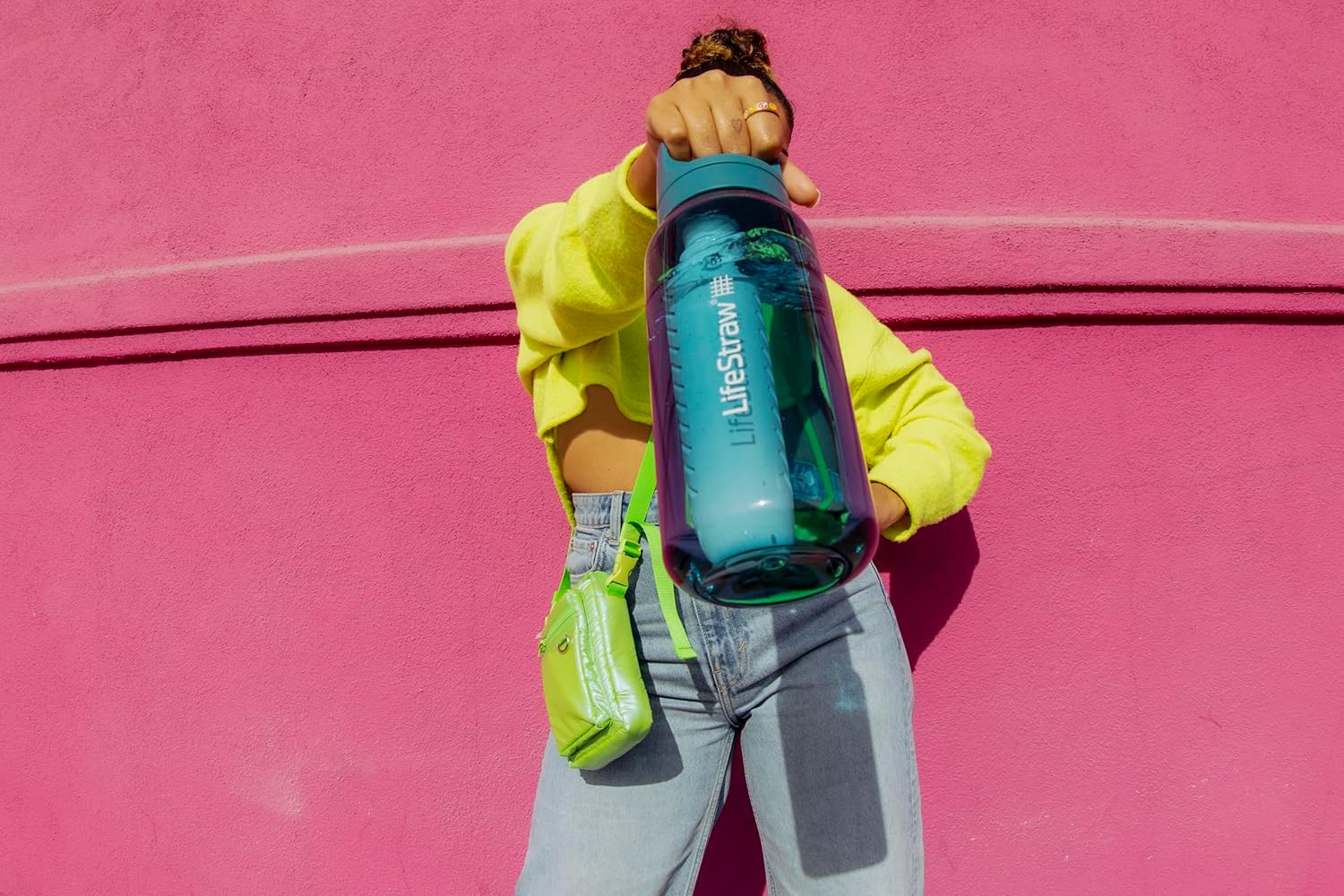 LifeStraw Go Series – BPA-Free Water Filter Bottle for Travel and Everyday use removes Bacteria, parasites and microplastics, Improves Taste - Image 5