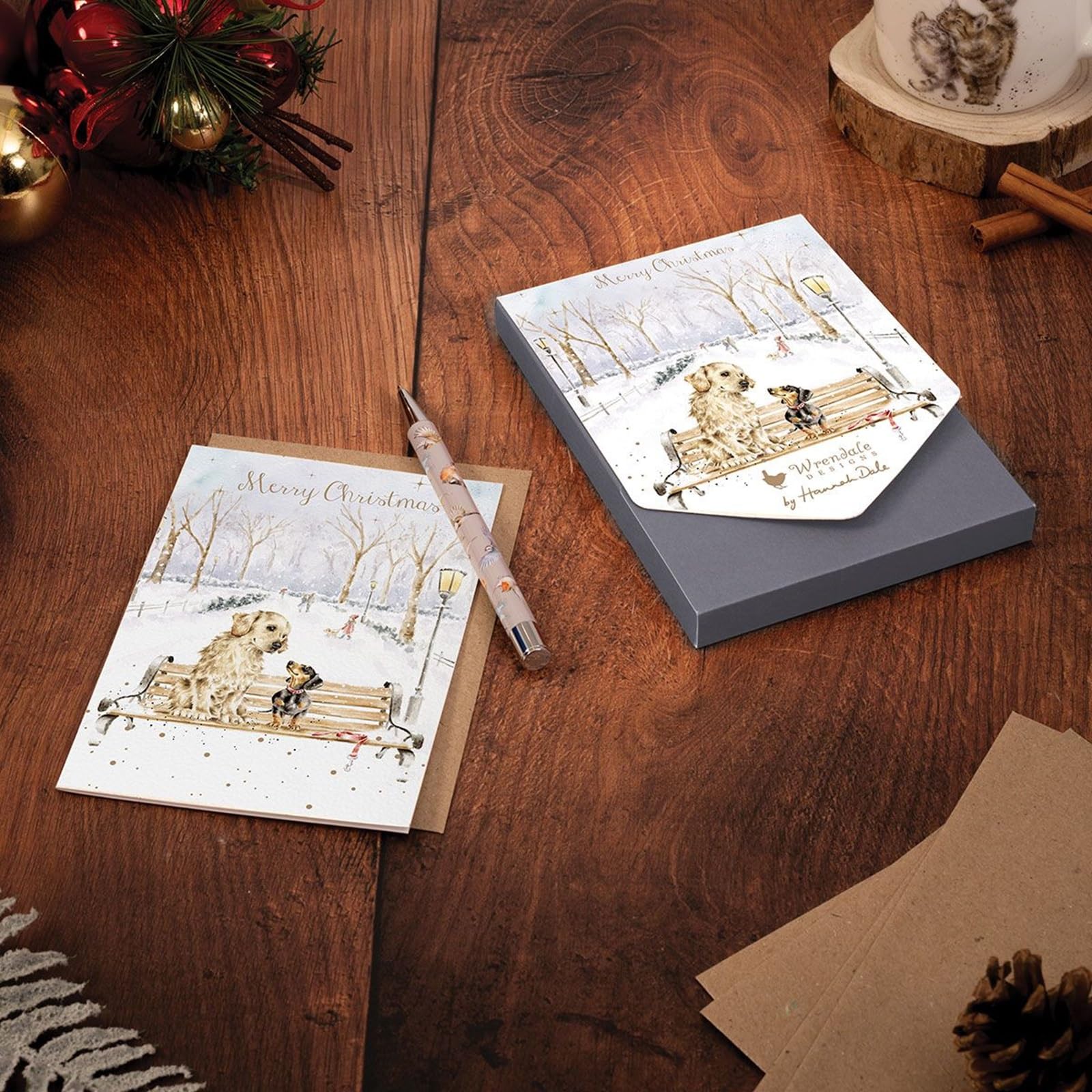 Wrendale Weihnachts-Kartenset Winter Walks – 8 Klappkarten Mit Hunde-Motiven & Umschlägen