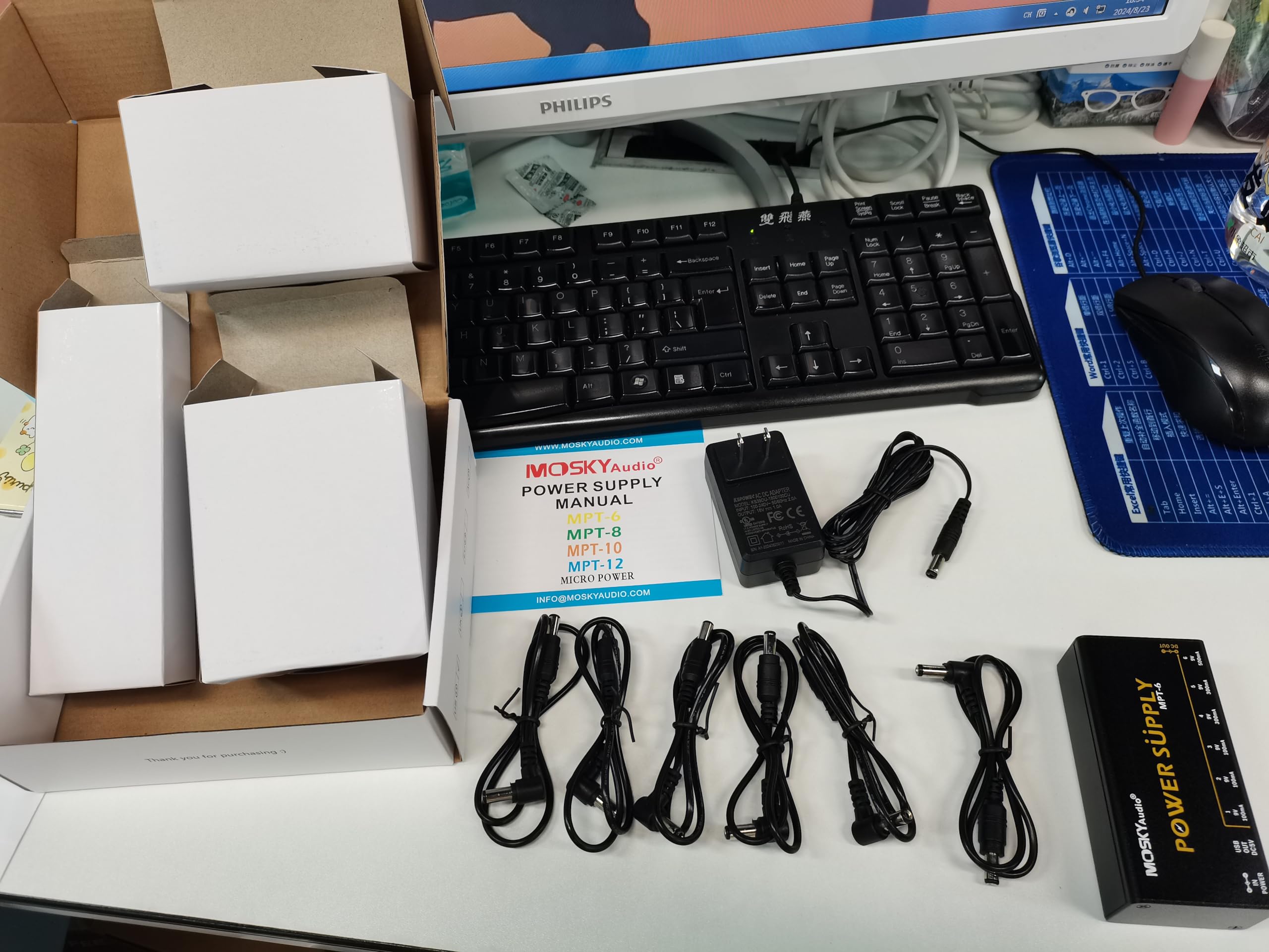 HUIOP Alimentatore per Pedali per Chitarra a 6 canali con Protezione Indipendente dai cortocircuiti Indicatore di Alimentazione a LED Alimentatore per Pedali per Effetti per Chitarra Altri