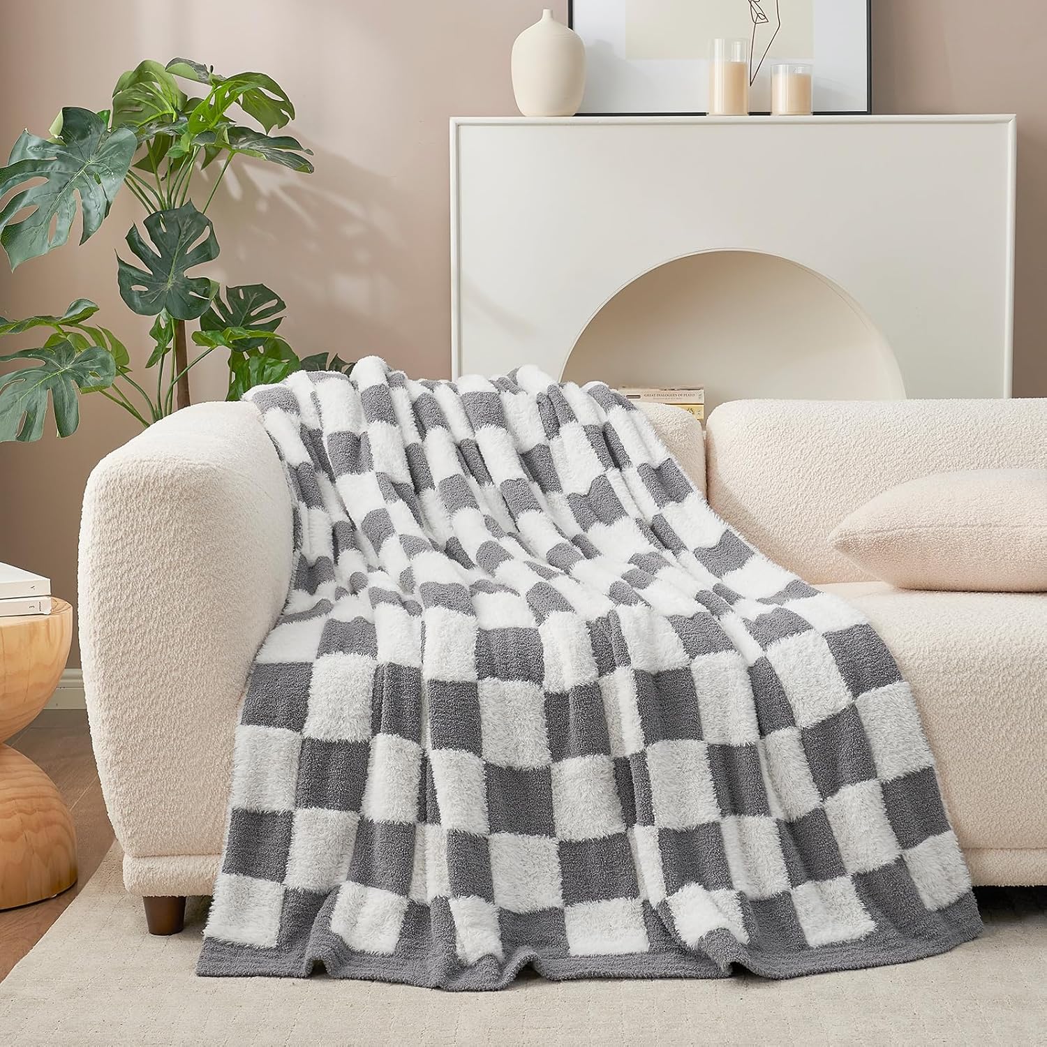 Snuggle Sac Faux Fur Throw Blanket for Couch, Cozy Soft Warm Blankets for Sofa Bedroom Living Room,Grey Checker,50x60 inches - Image 6