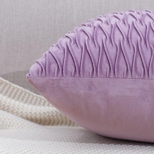 Miniatura 3 de MADIZZ Juego de 2 fundas de almohada decorativas de terciopelo súper suave de 18 x 18 pulgadas, color violeta cuadrado con textura, estilo de lujo,