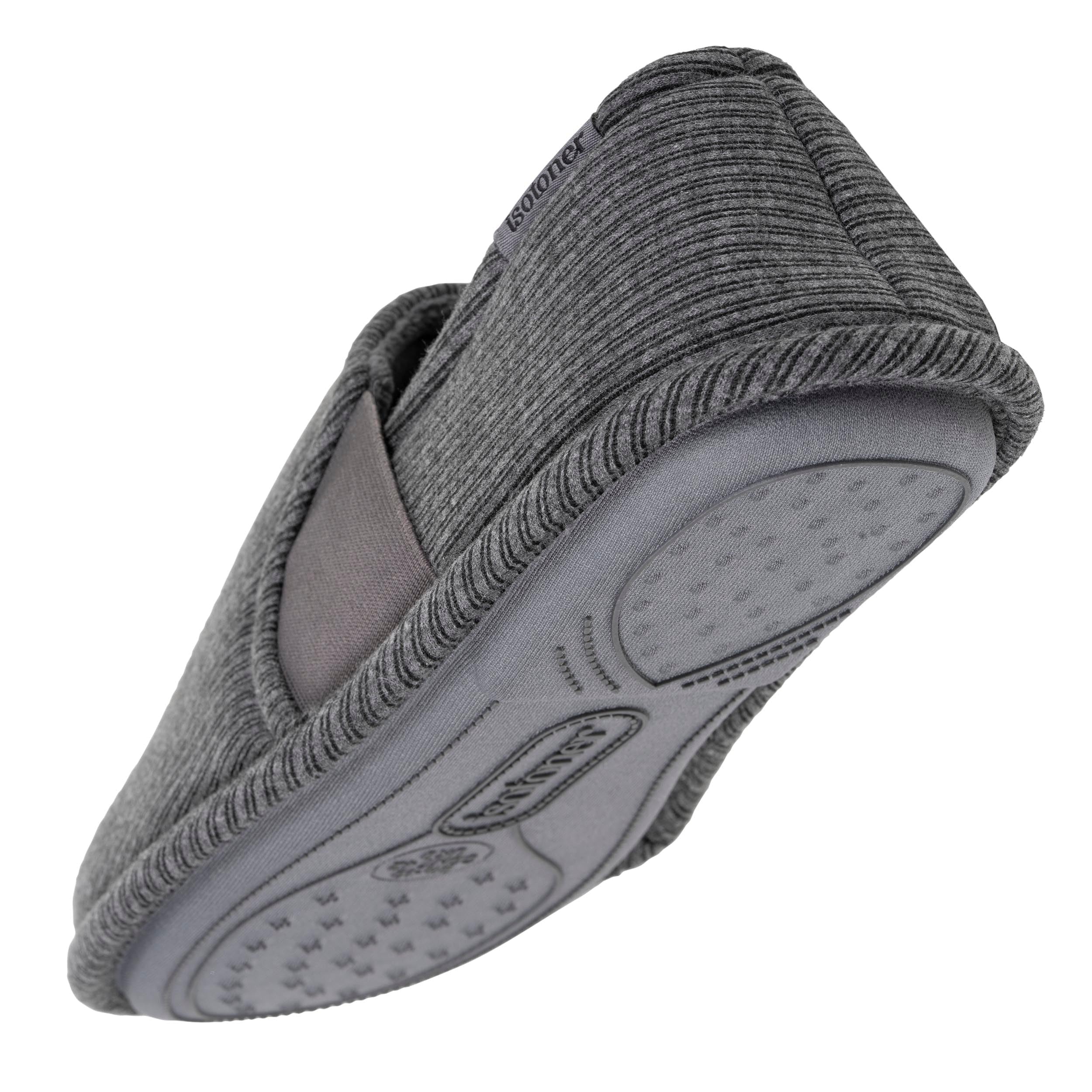 Isotoner Chaussons Charentaises homme chauds confortables | Pantoufle Mousses complémentaires pour un confort durable et un maintien optimal au quotidien.