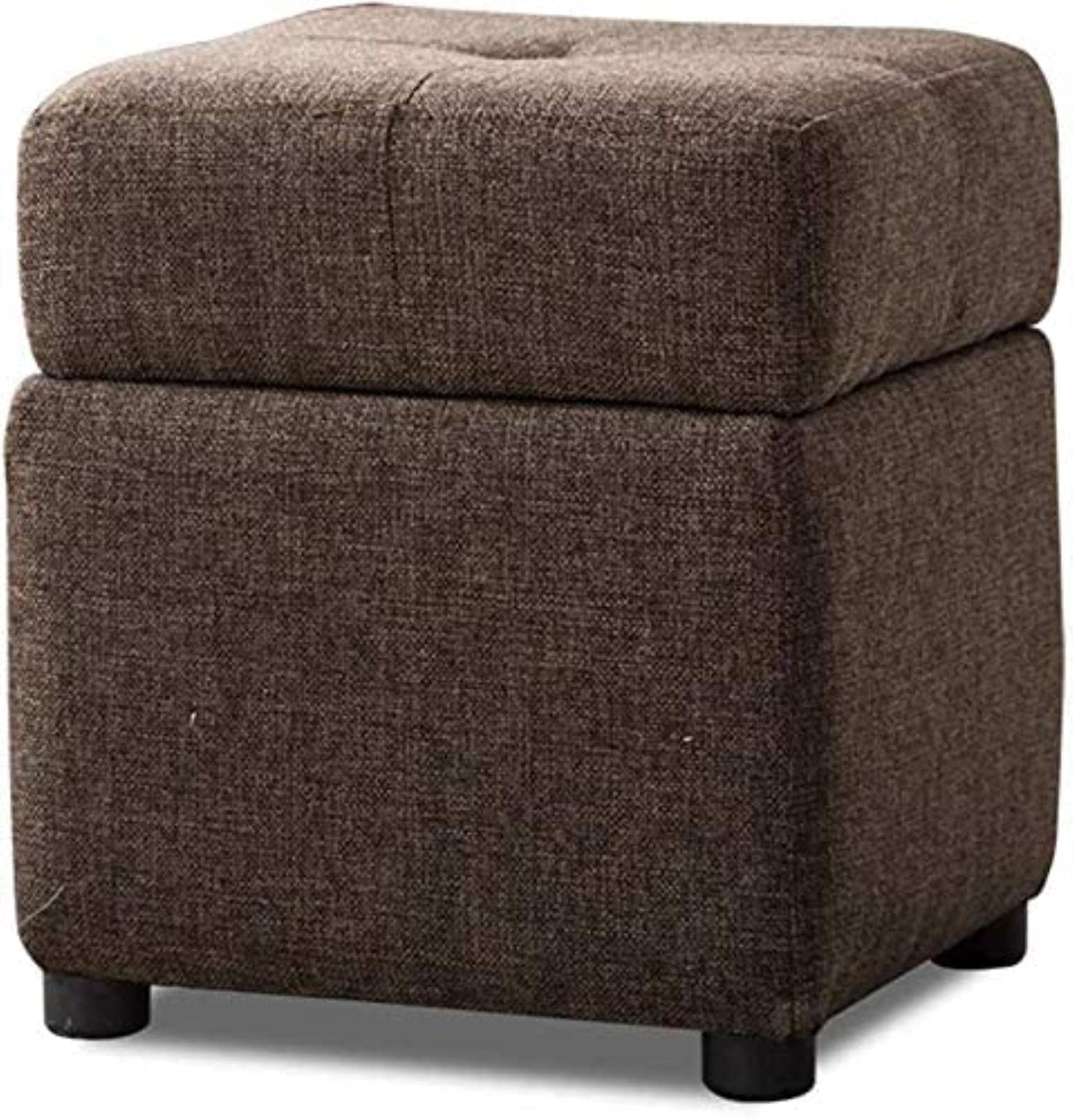 Repose-pieds de rangement pour un salon chaleureux