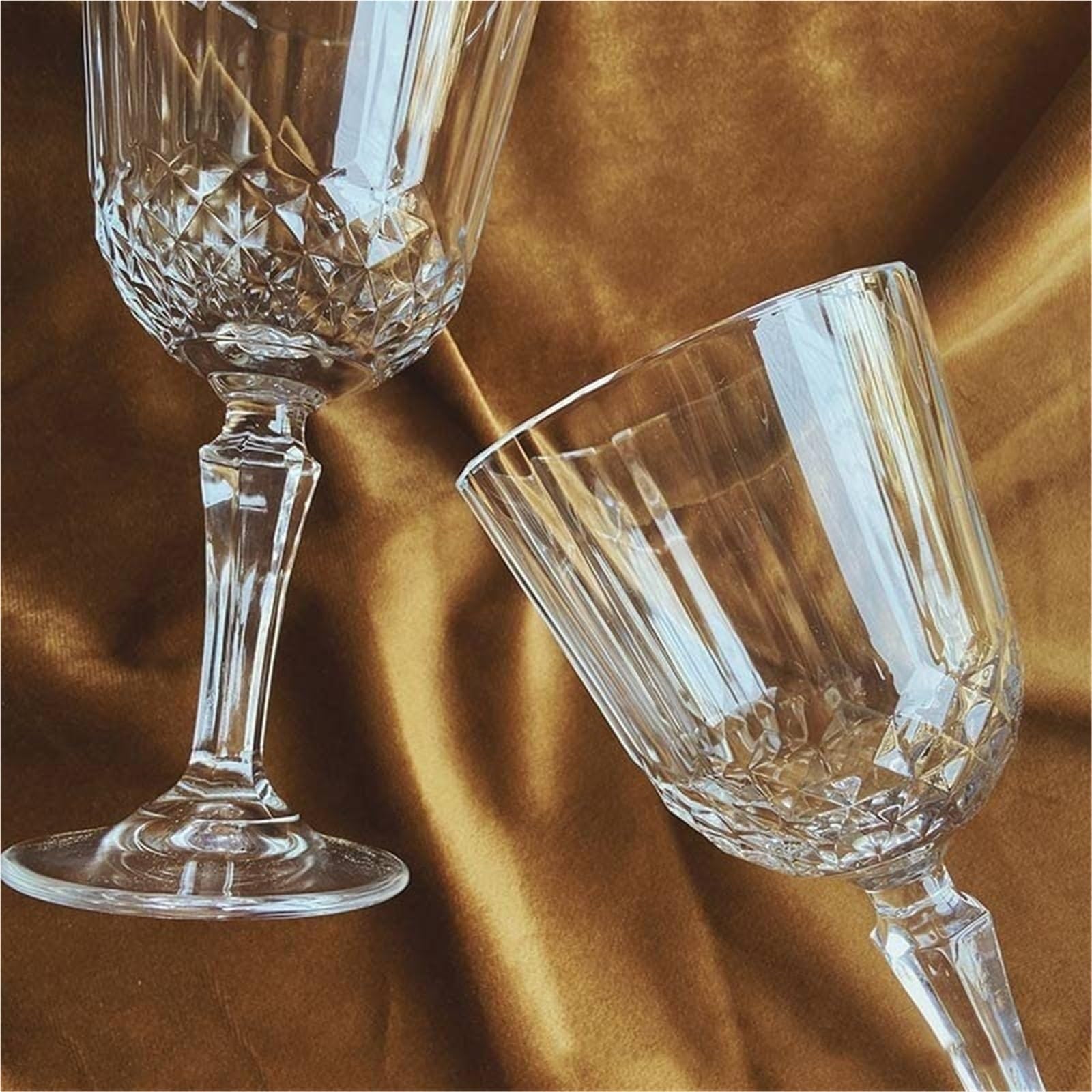 Europäische geschnitzte Weingläser, Champagnerglas, transparenter Kelchbecher for Zuhause, Hochzeit, Bar, Party, Geschenk, Trinkgeschirr Getränkebecher